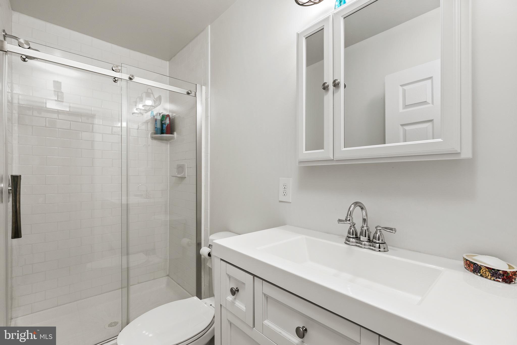 DAVIDSONVILLE - Farm