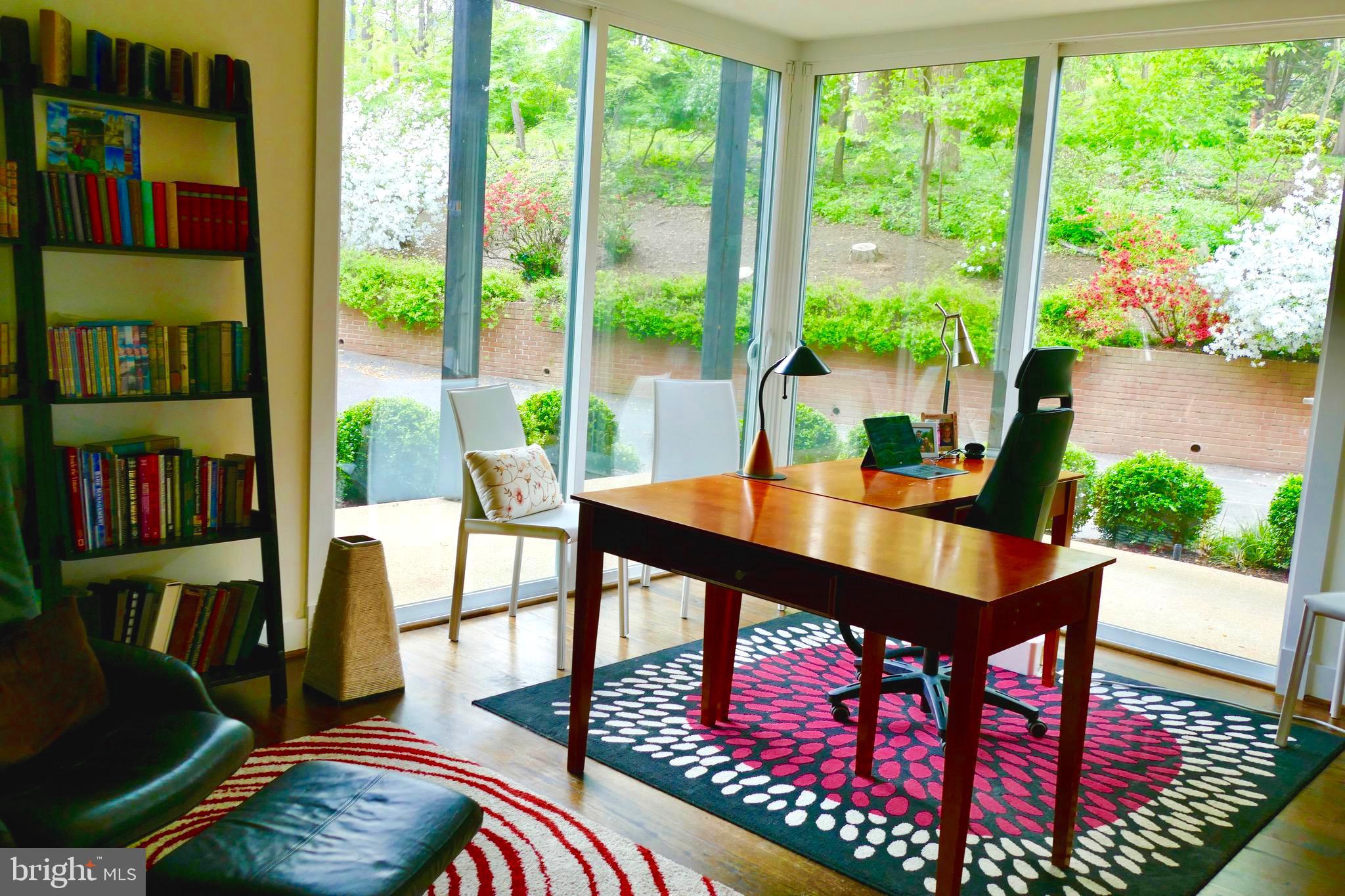 BELLEVUE FOREST - Residential