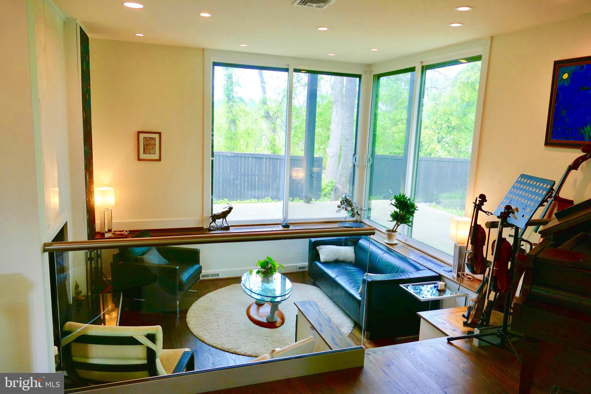 BELLEVUE FOREST - Residential