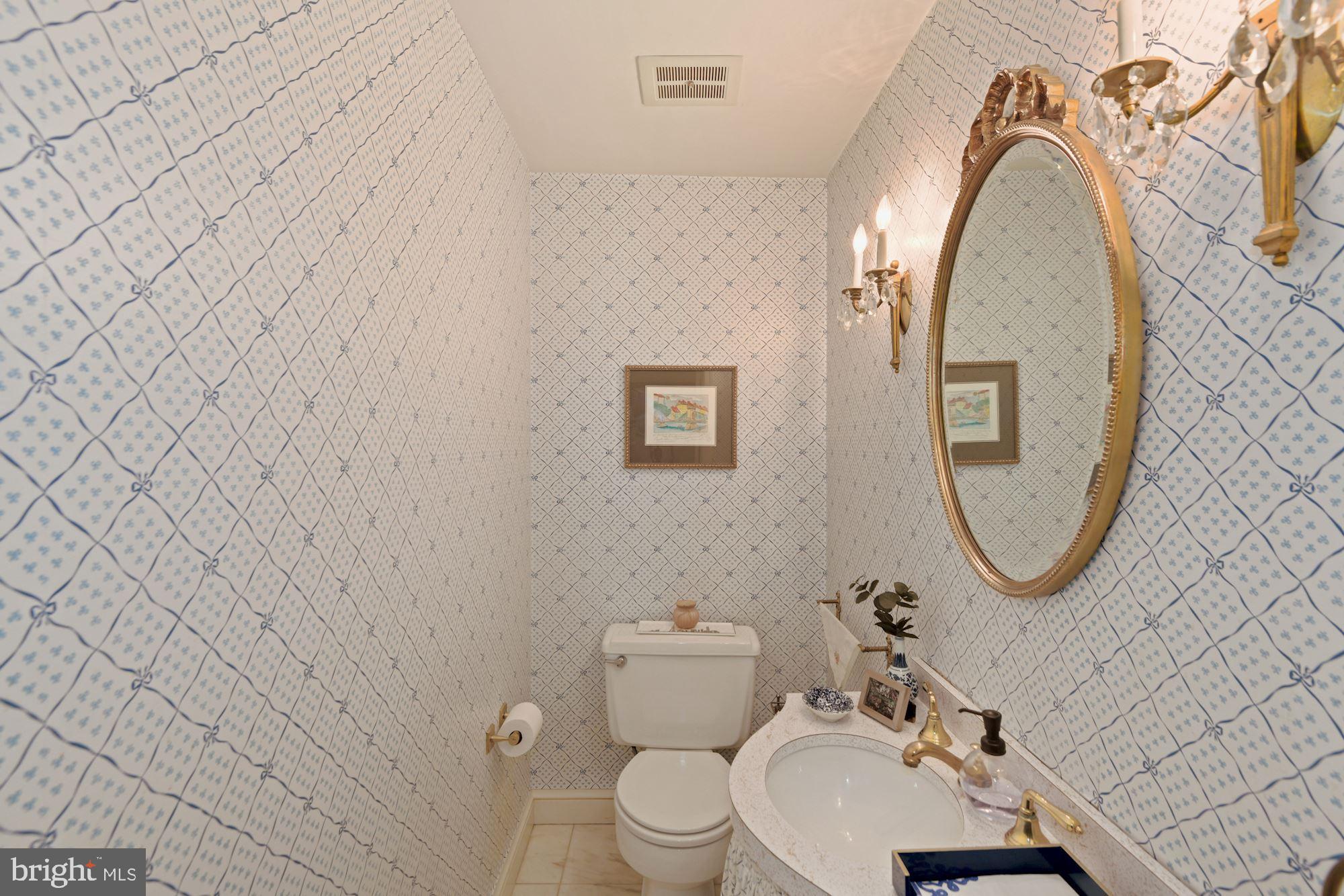 FARMINGTON - Residential