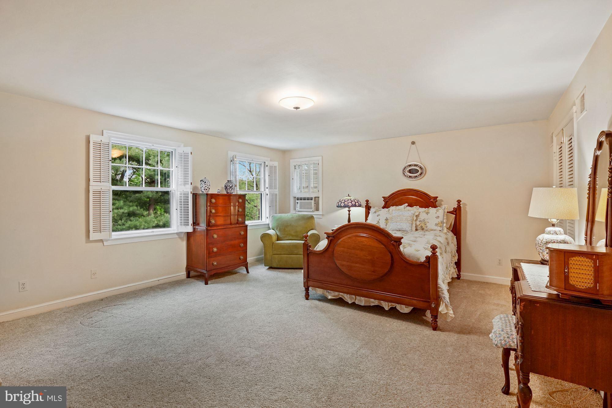 FARMINGTON - Residential