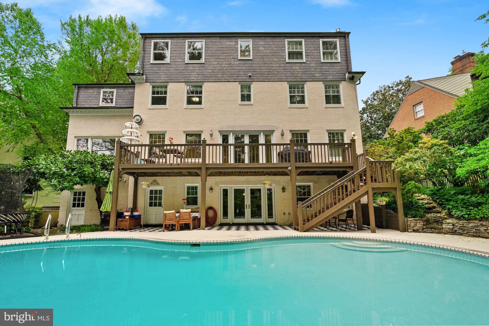 FARMINGTON - Residential