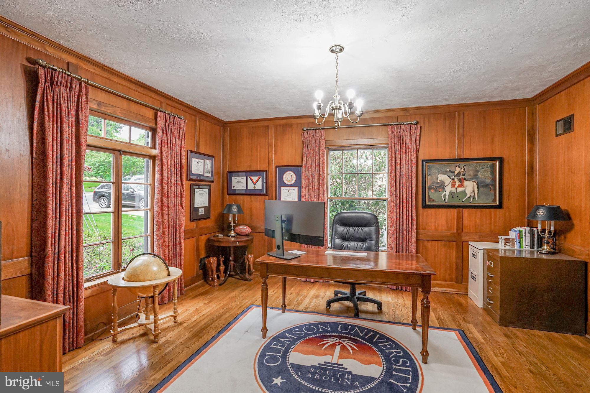 FARMINGTON - Residential