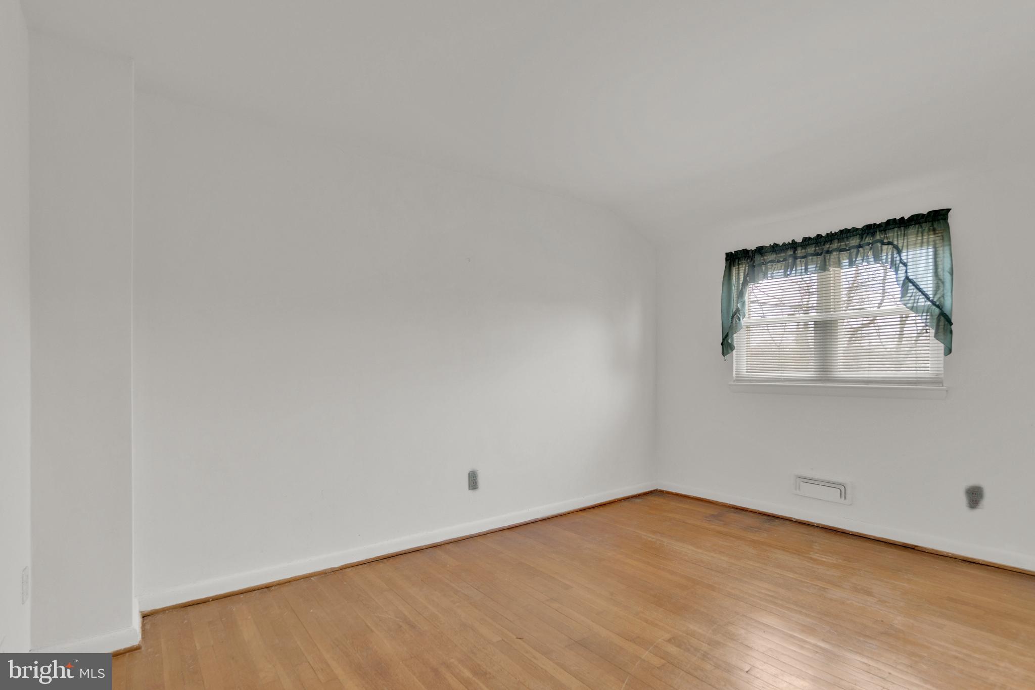 CHARLESMONT - Residential