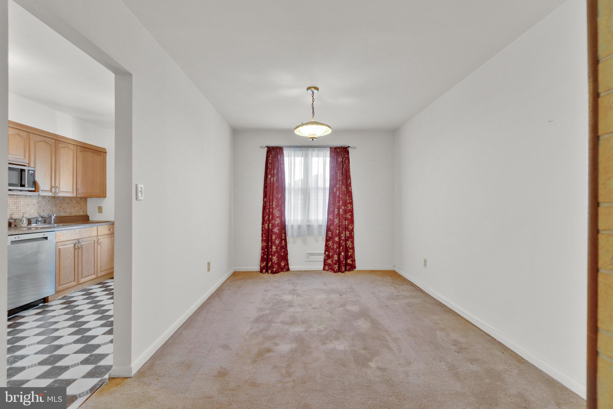 CHARLESMONT - Residential