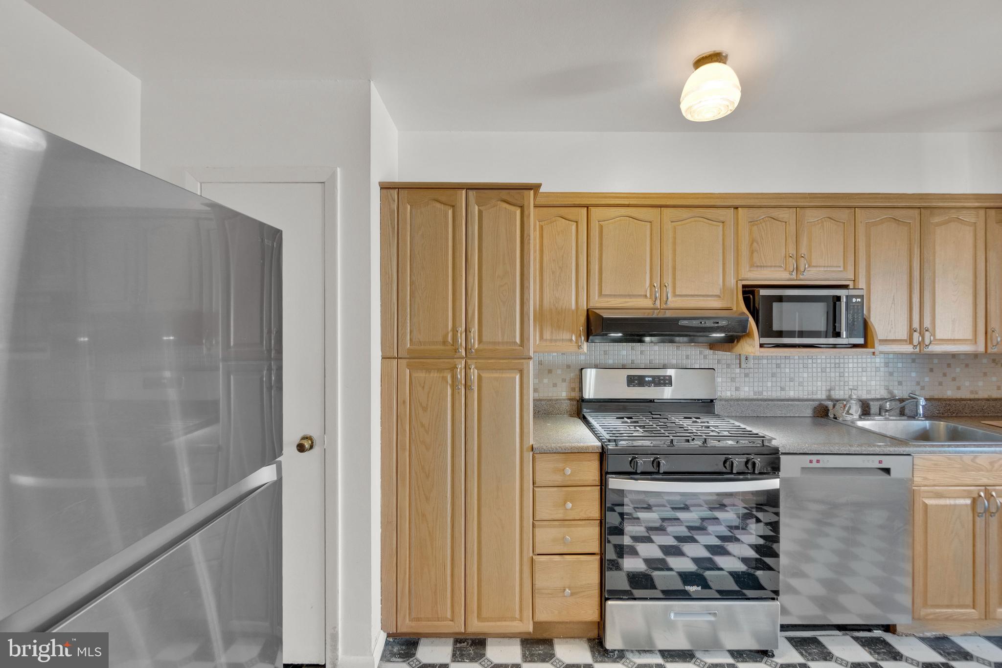 CHARLESMONT - Residential