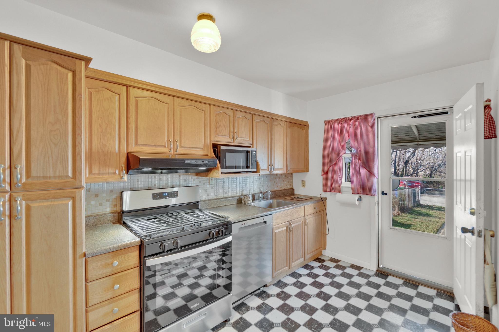 CHARLESMONT - Residential