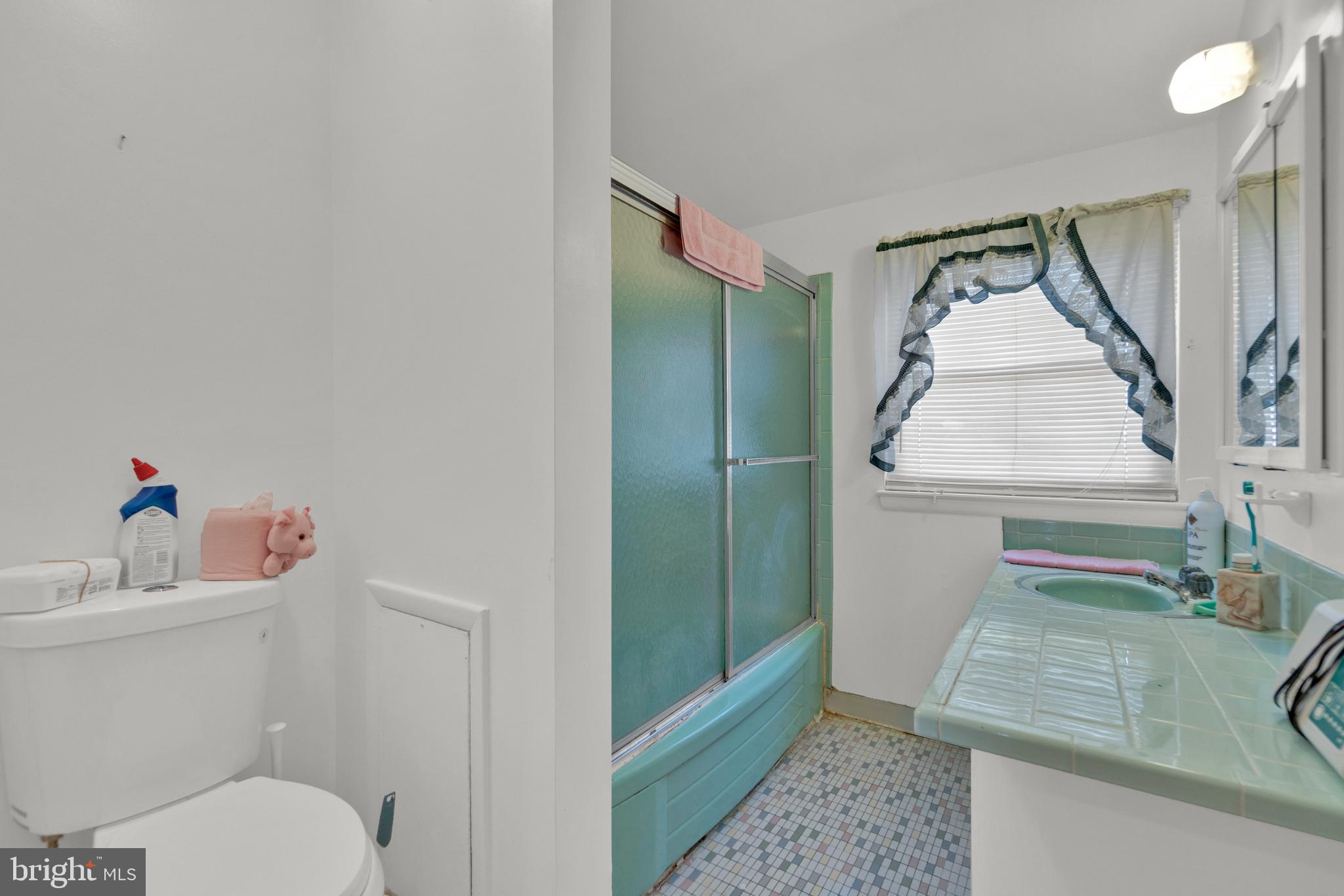 CHARLESMONT - Residential