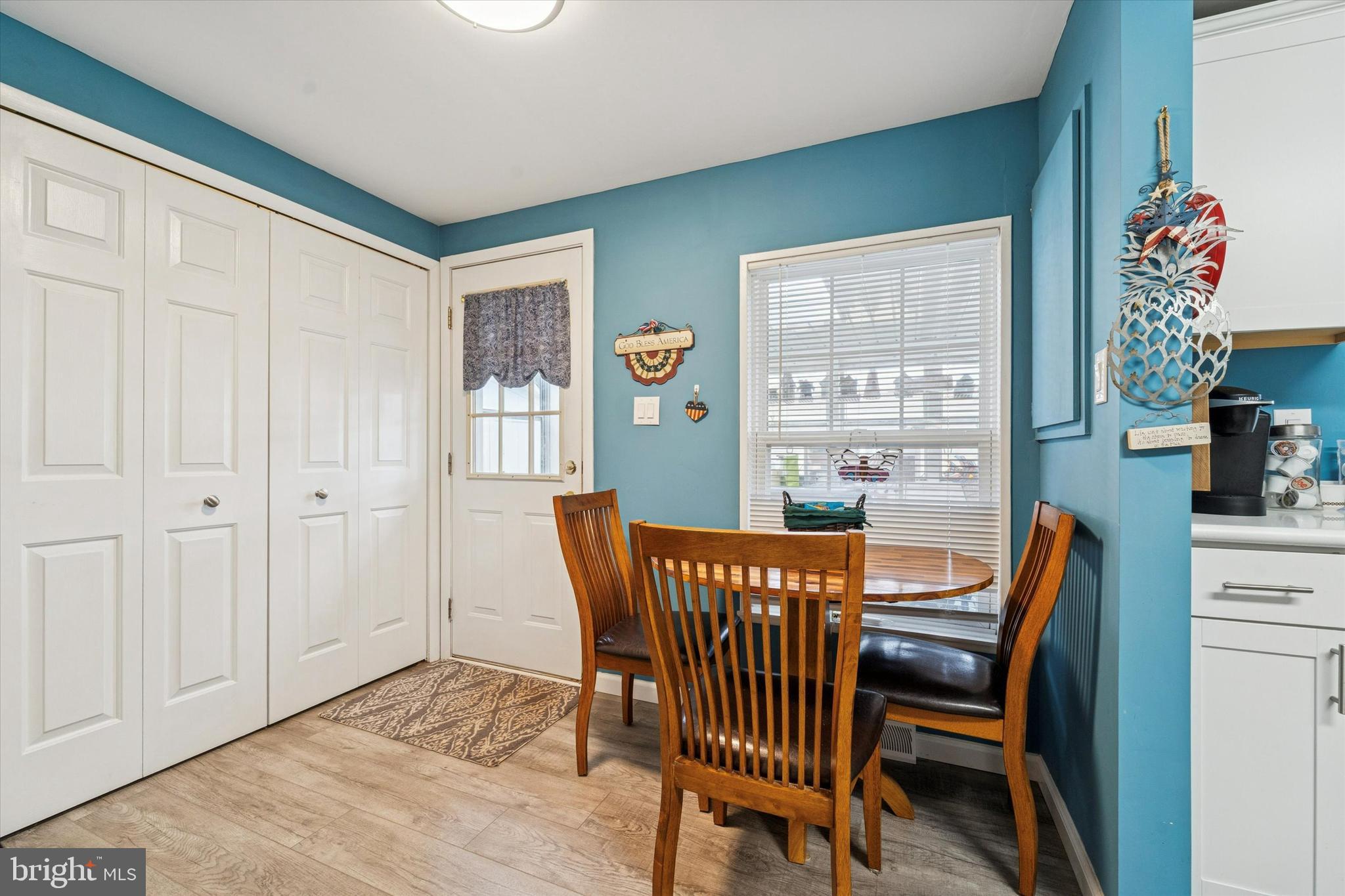 WALNUT MEADOWS - Residential