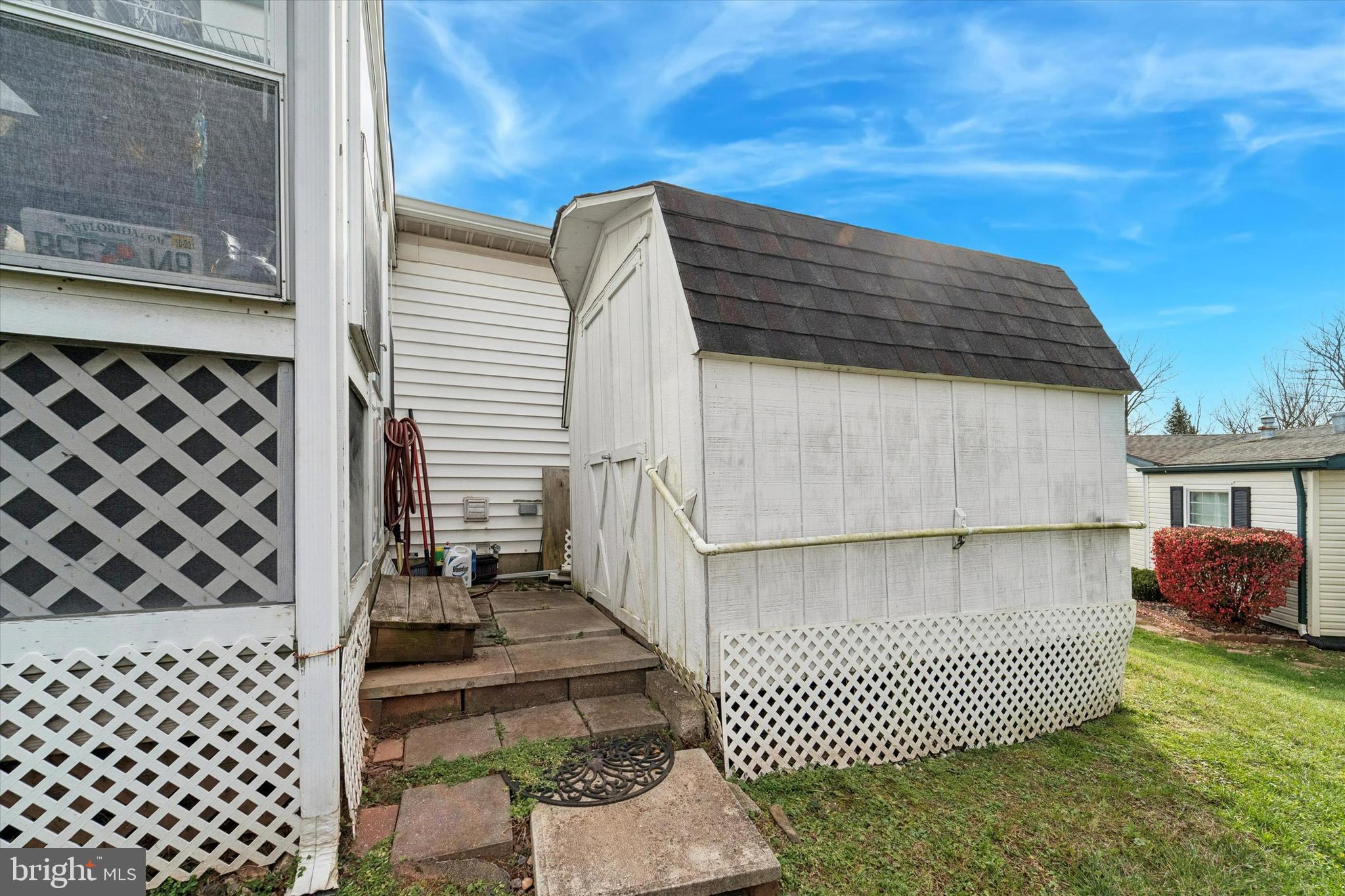 WALNUT MEADOWS - Residential