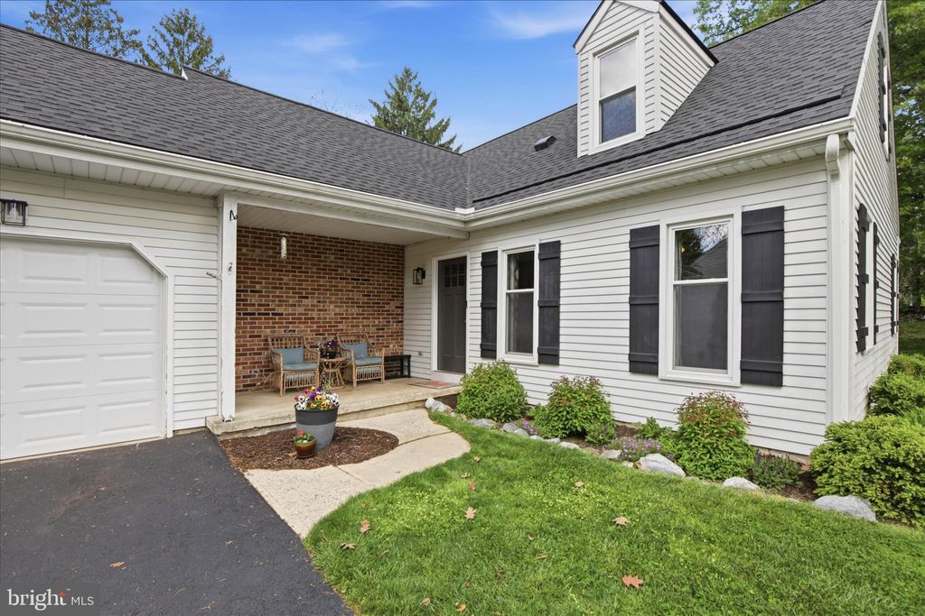 Photo of 2824 Nolt Road, LANCASTER, PA 17601 (MLS # PALA2087262)