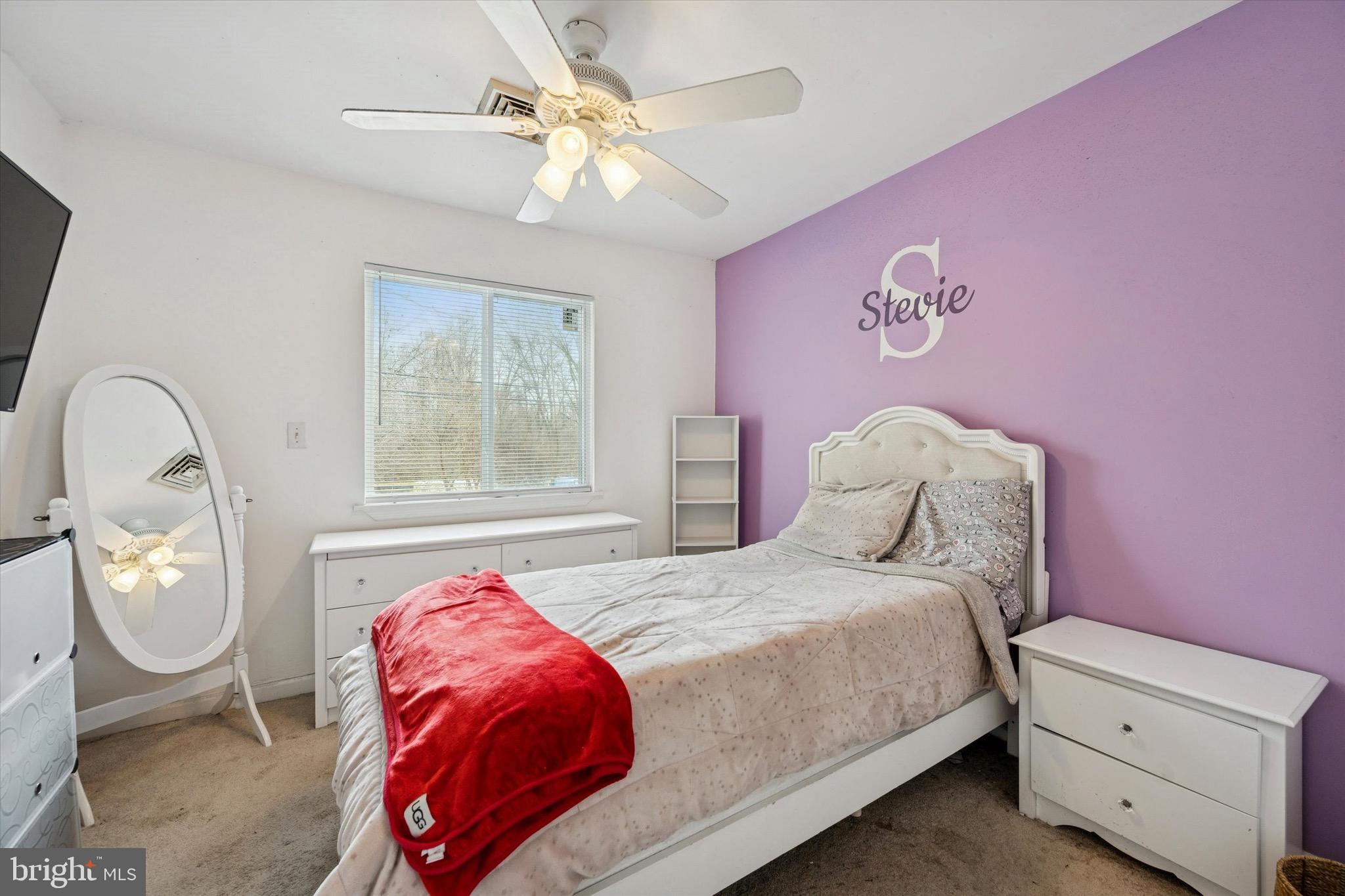 CASTLE HILLS - Residential