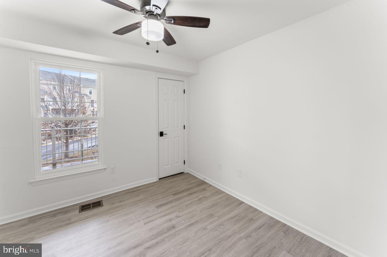 AMBER SPRING CONDOMINIUMS - Residential