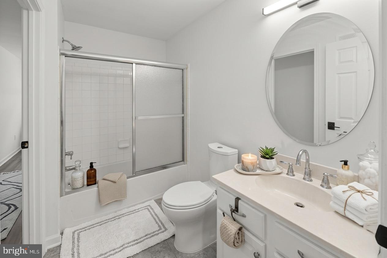 AMBER SPRING CONDOMINIUMS - Residential