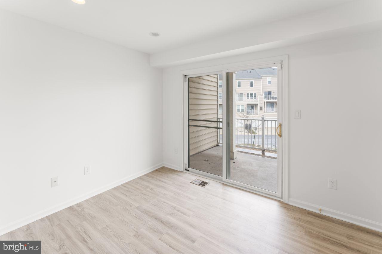 AMBER SPRING CONDOMINIUMS - Residential