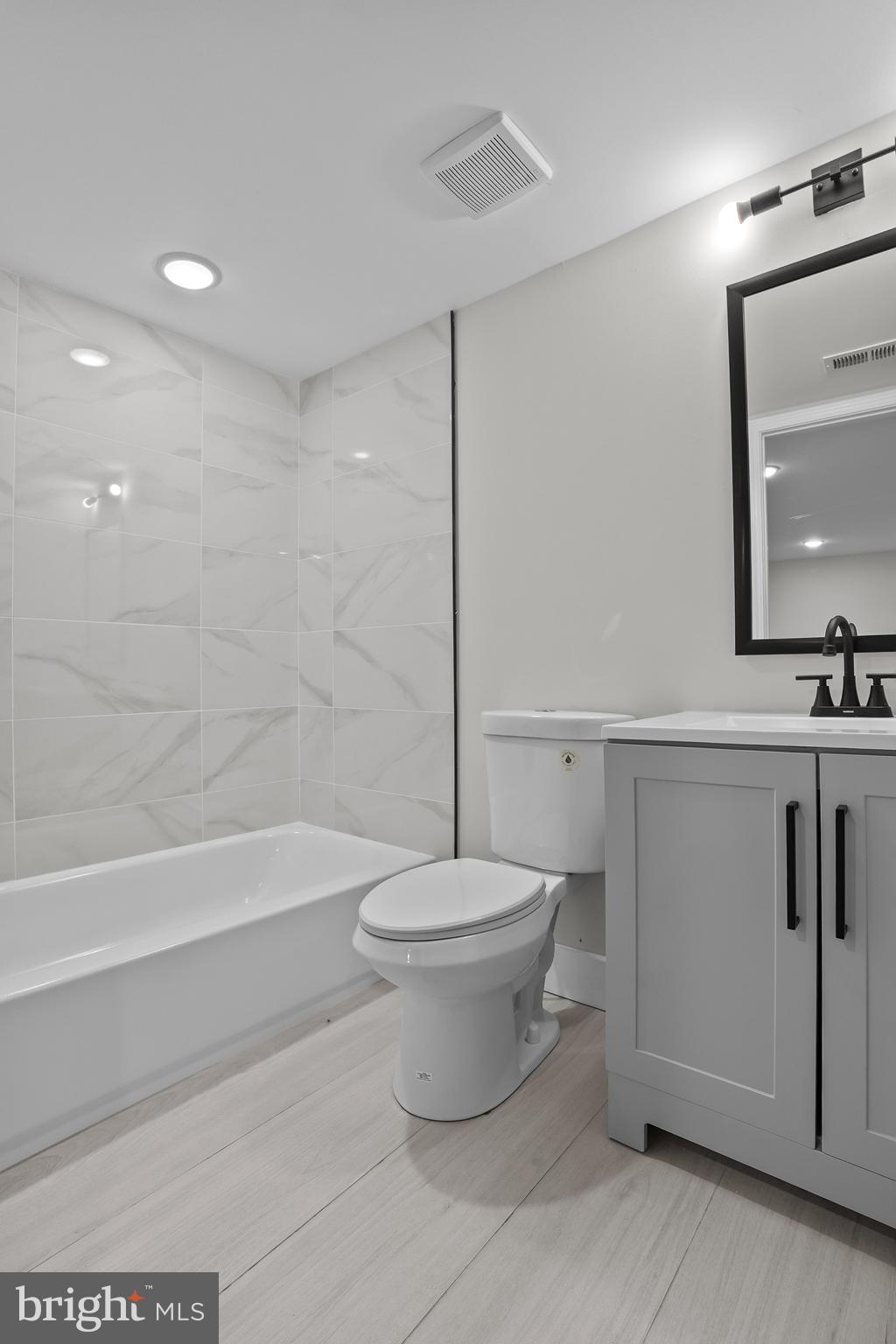 WEST BALTIMORE - Residential