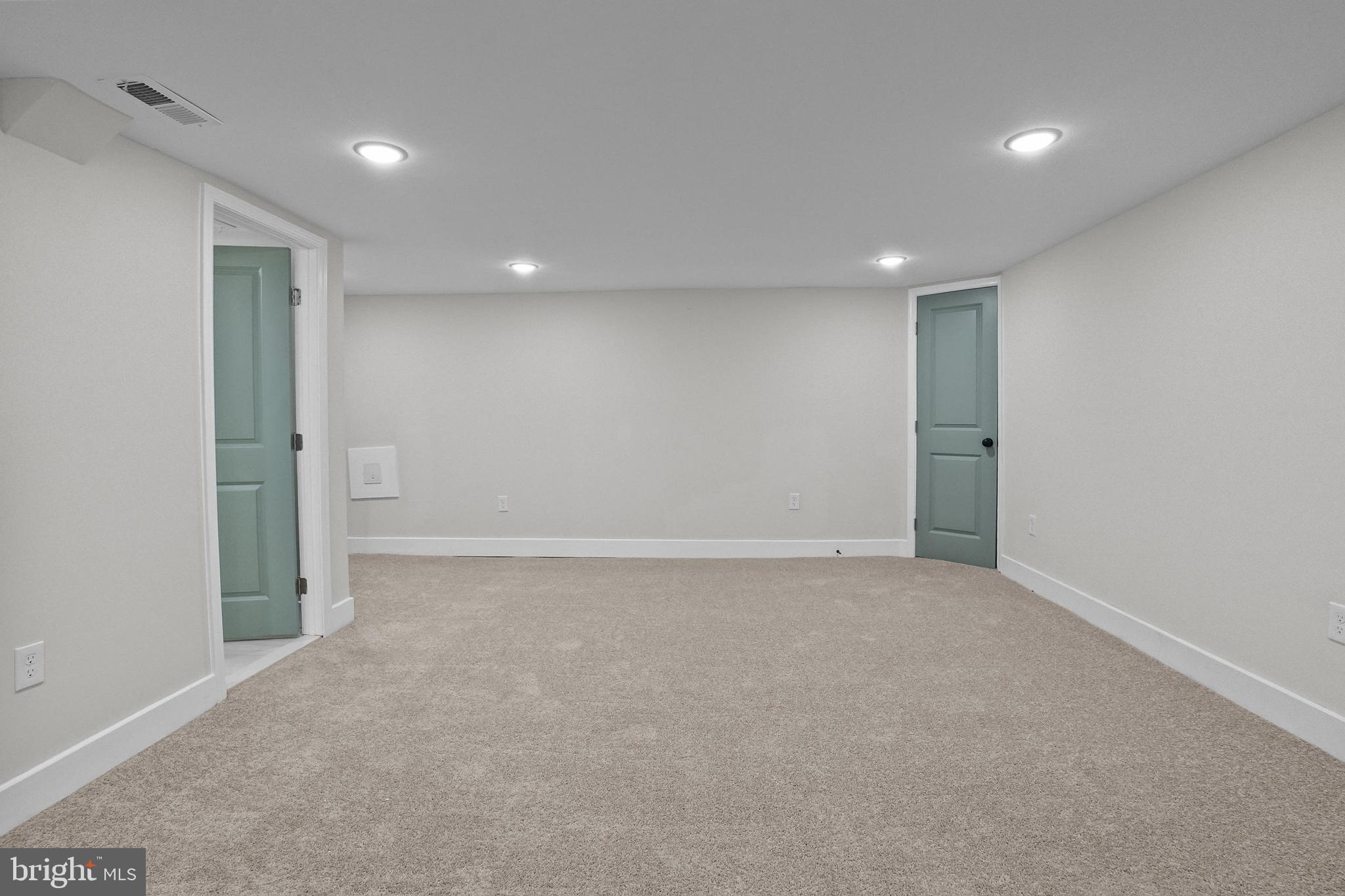 WEST BALTIMORE - Residential