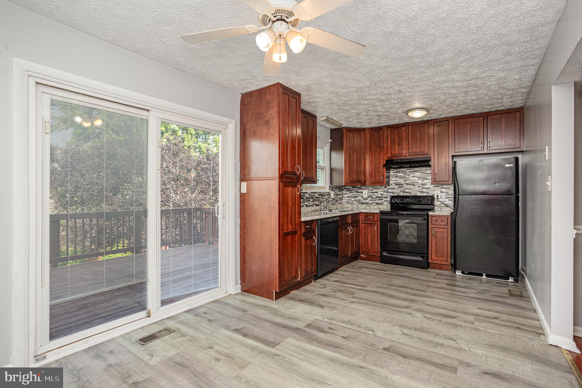 WOODBRIDGE - Residential