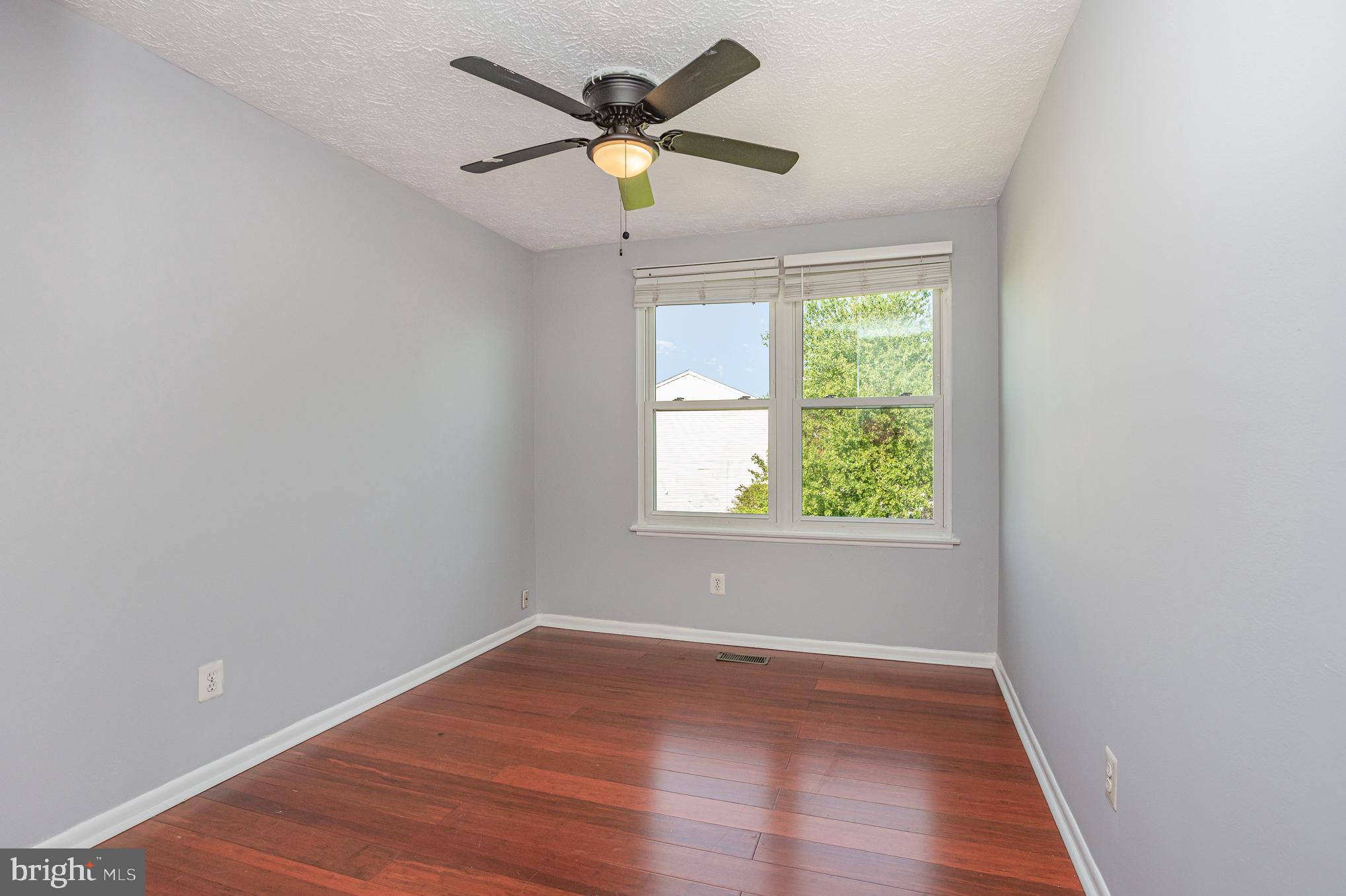 WOODBRIDGE - Residential