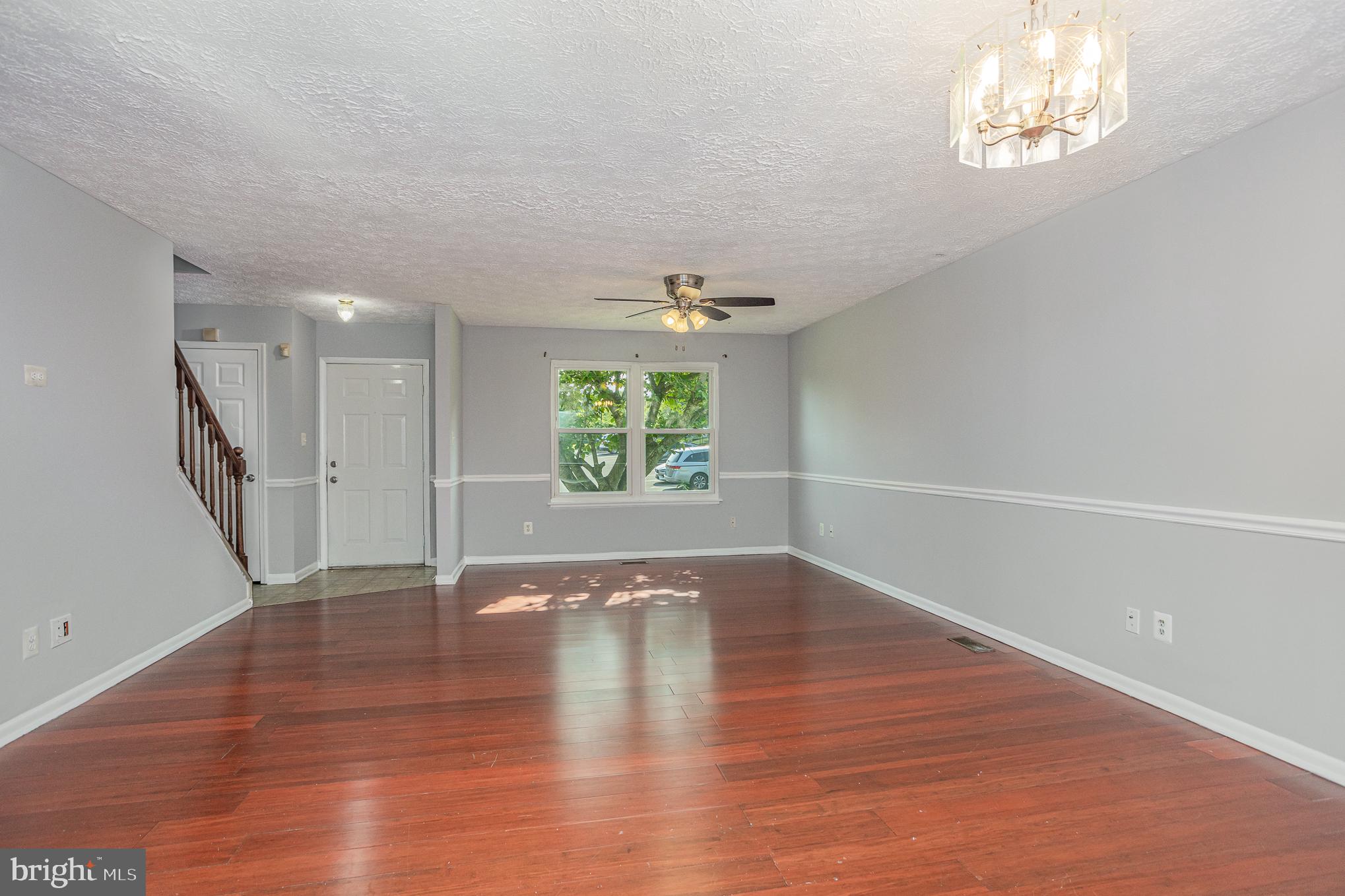 WOODBRIDGE - Residential