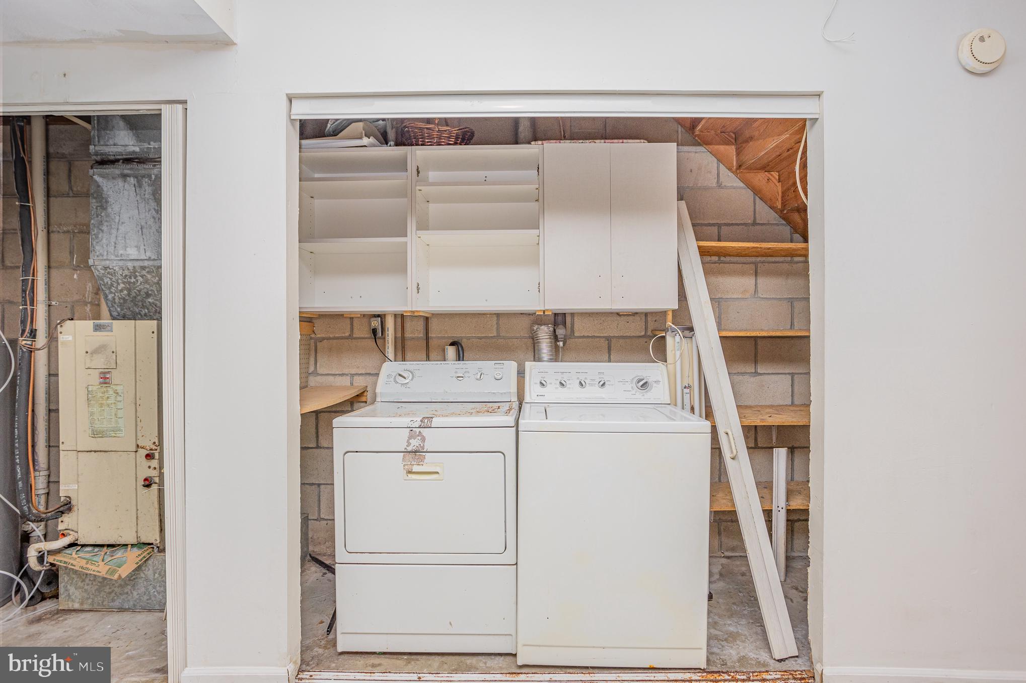 WOODBRIDGE - Residential