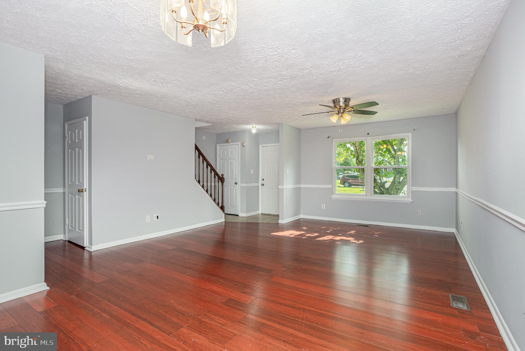 WOODBRIDGE - Residential