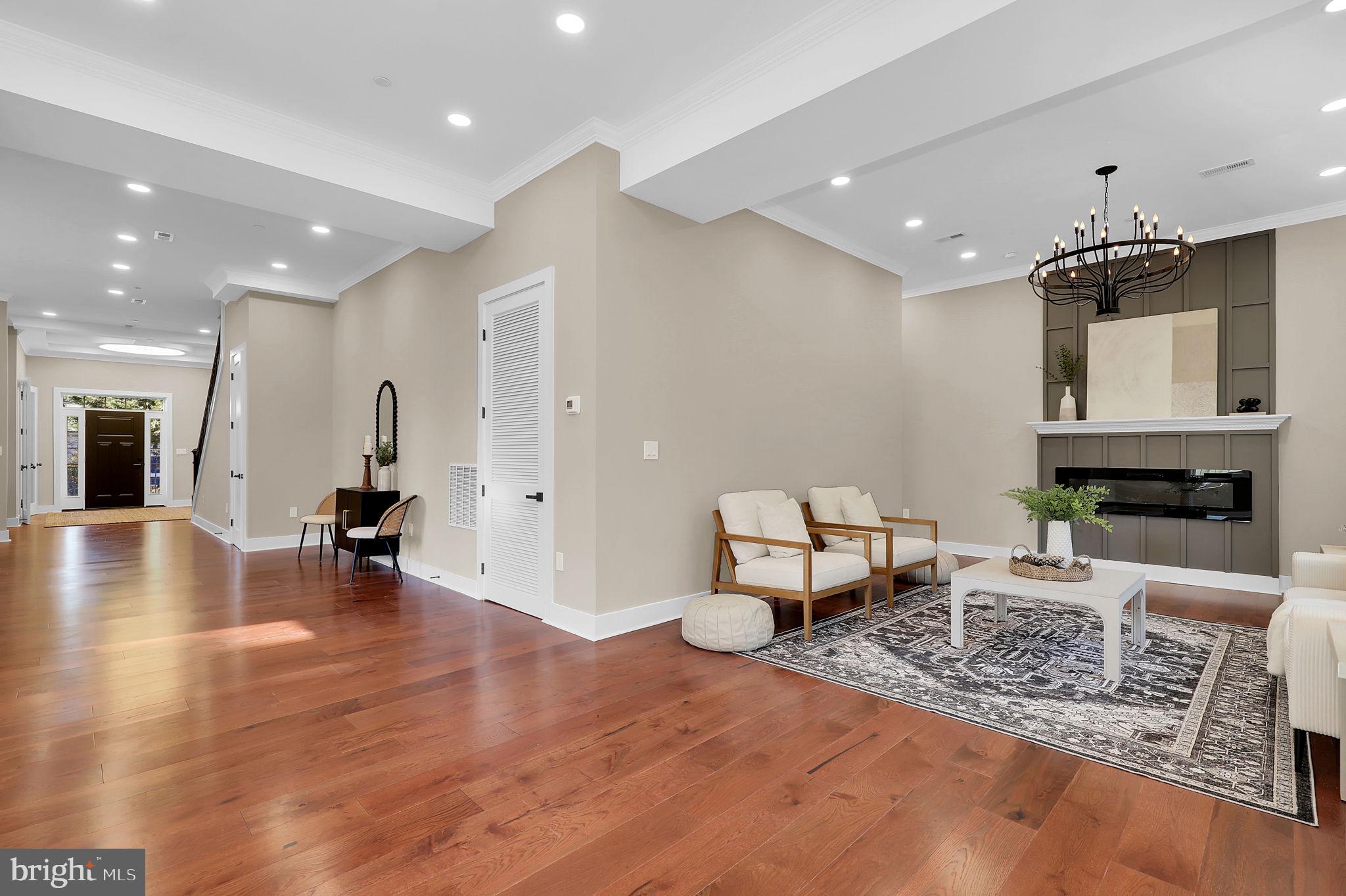 CAPITOL VIEW PARK - Residential