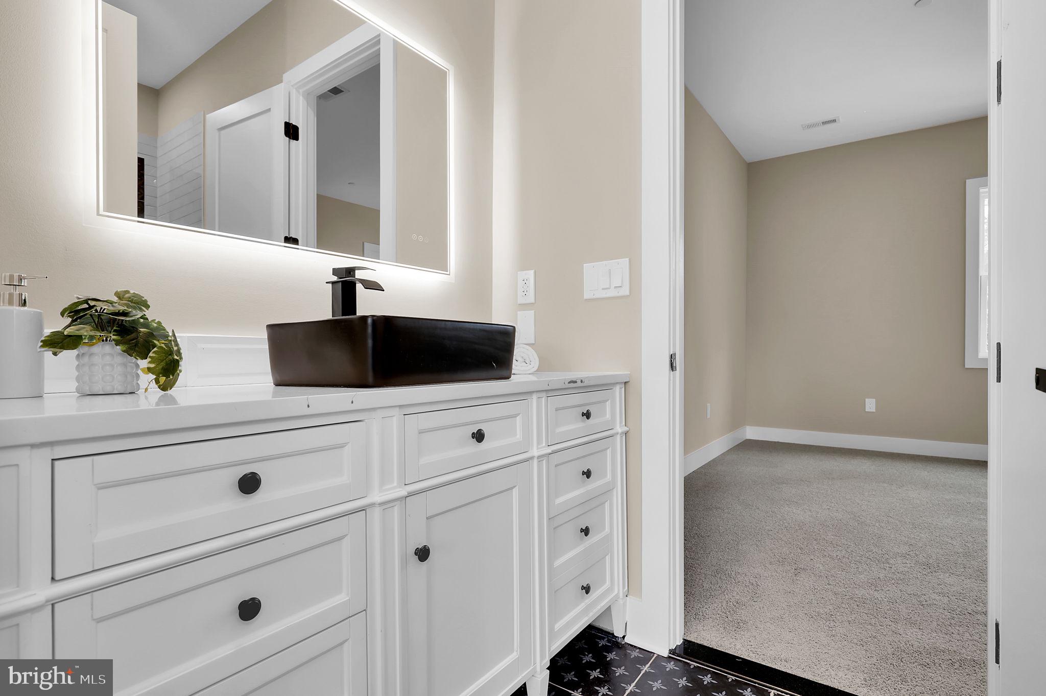 CAPITOL VIEW PARK - Residential