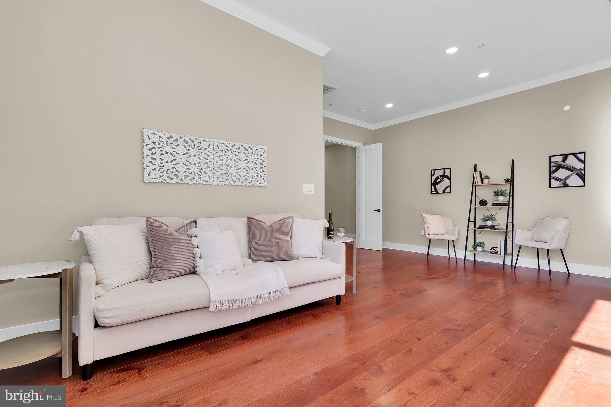 CAPITOL VIEW PARK - Residential