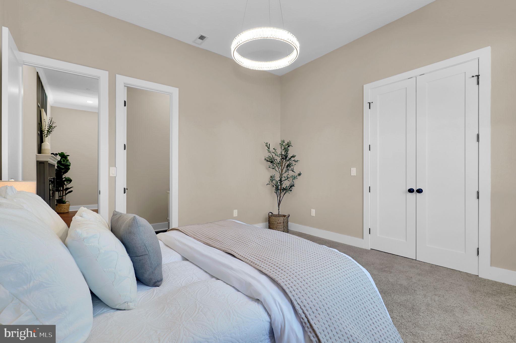 CAPITOL VIEW PARK - Residential