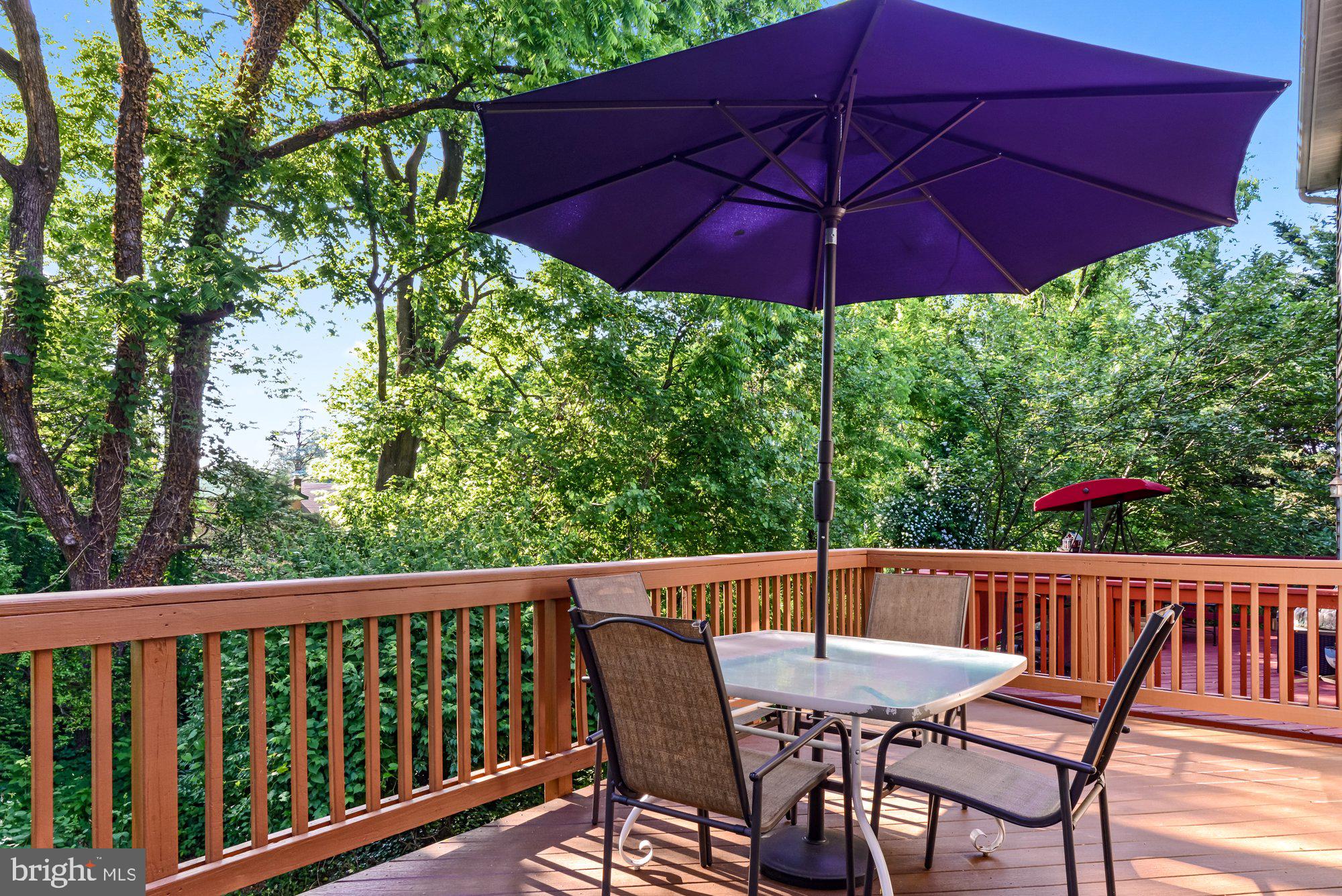 ASHTON COMMONS - Residential