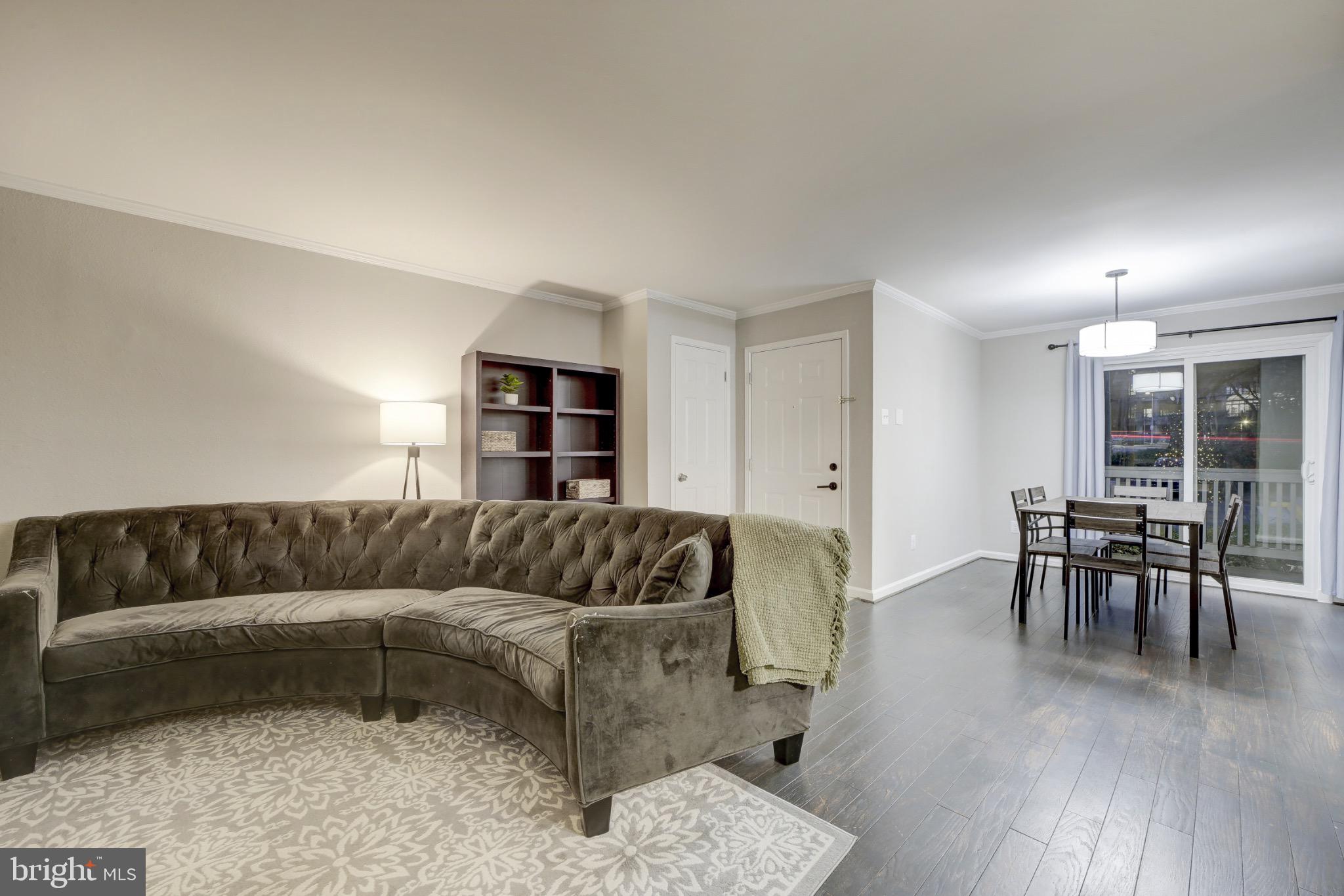 FOUNTAINS AT MCLEAN - Residential