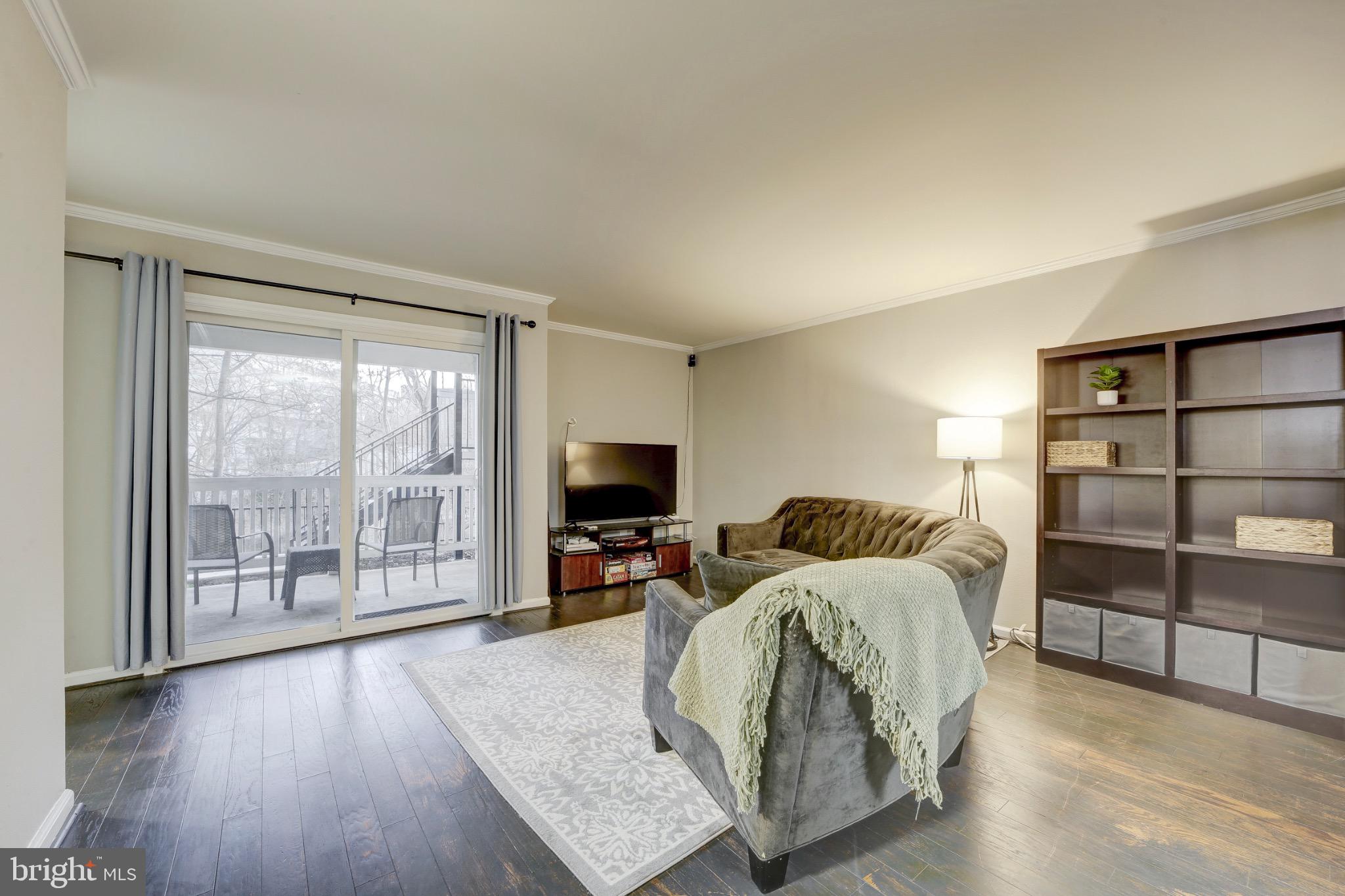 1501 LINCOLN WAY 101