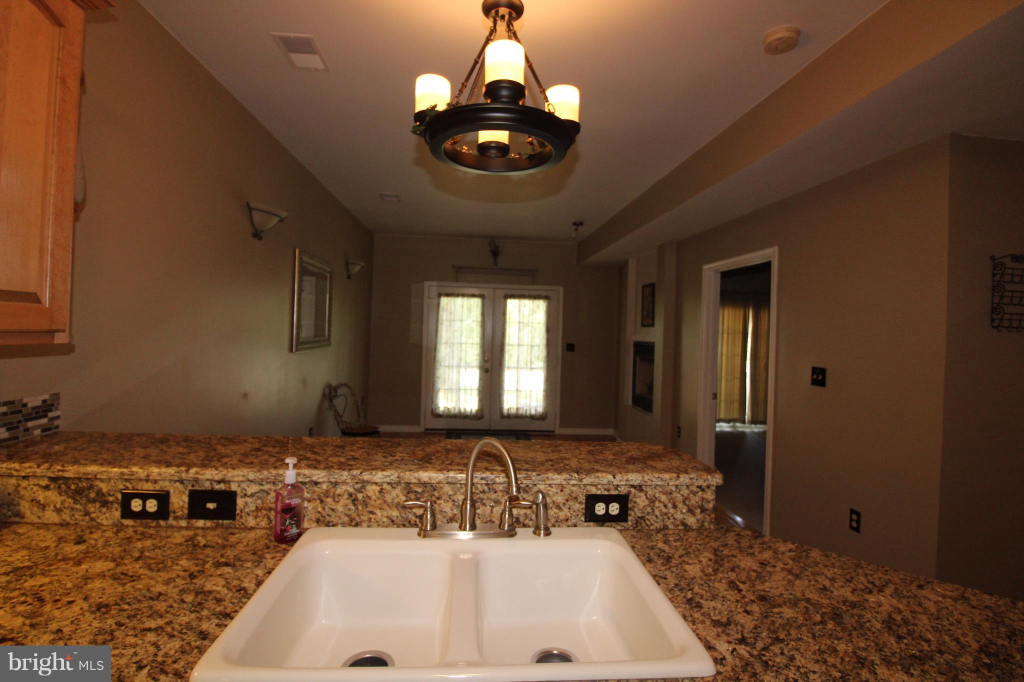 PARKSIDE VILLAGE - Residential