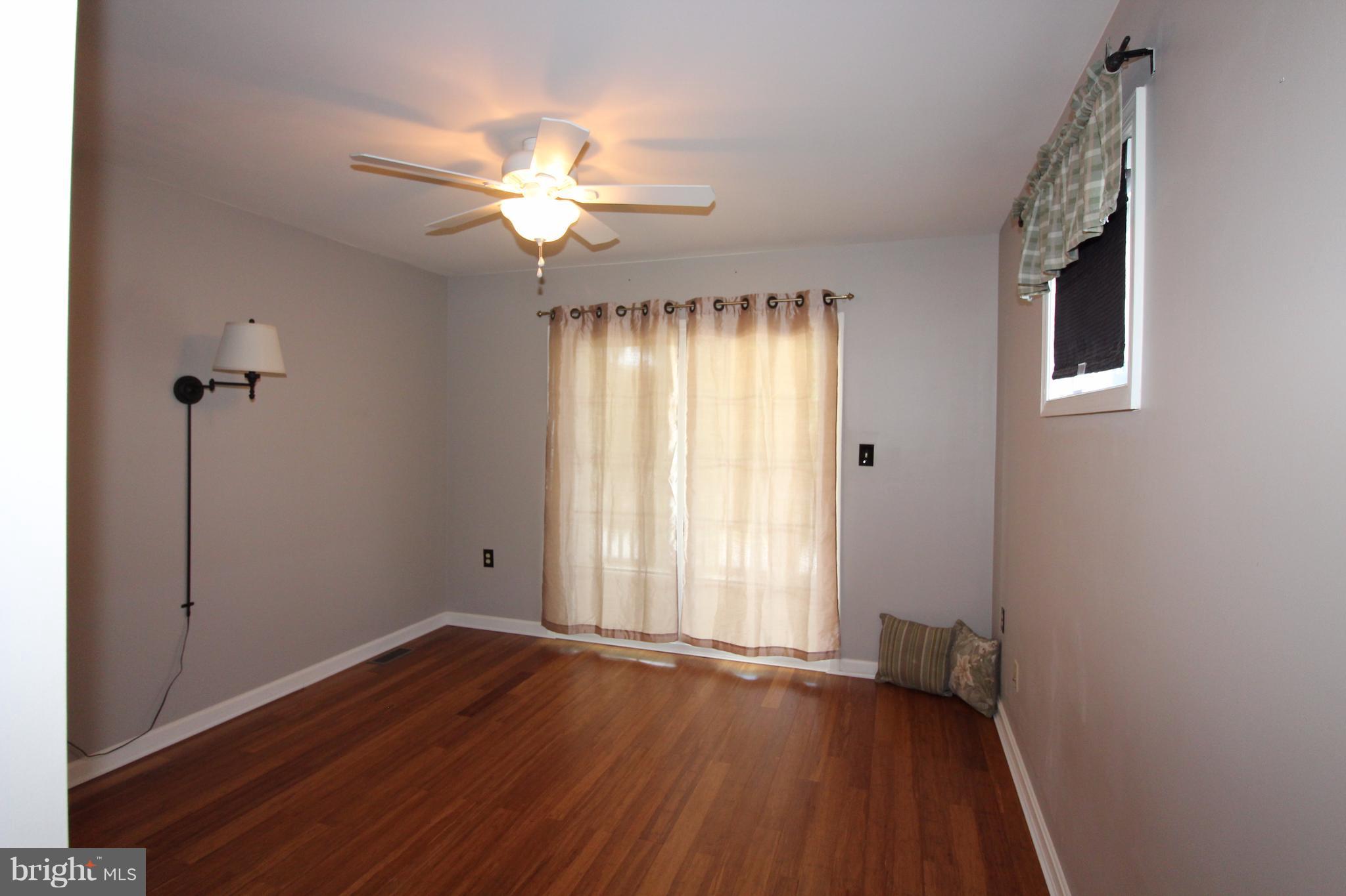 PARKSIDE VILLAGE - Residential