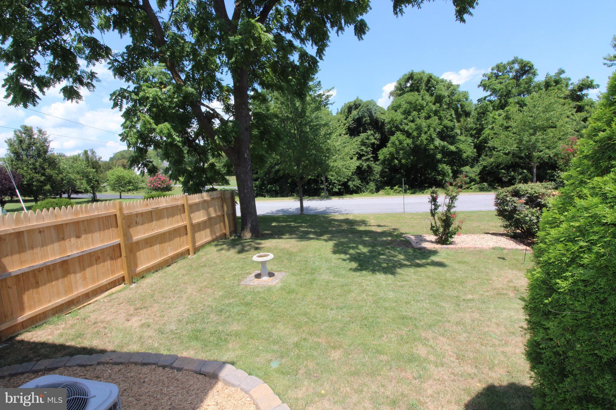 PARKSIDE VILLAGE - Residential