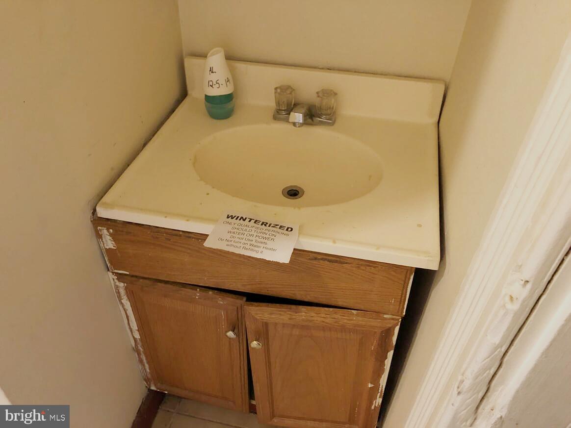 SANDTOWN-WINCHESTER - Residential