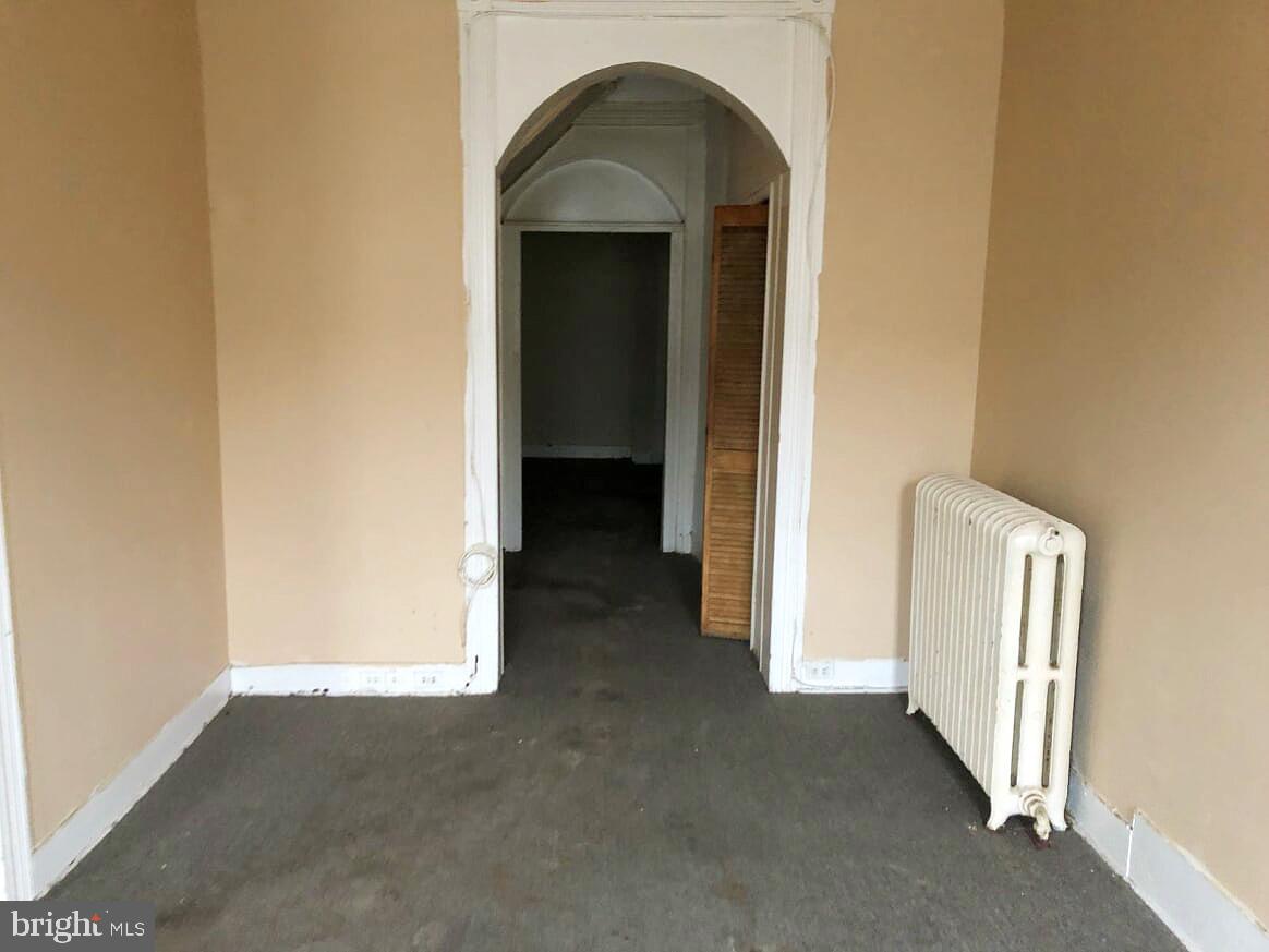 SANDTOWN-WINCHESTER - Residential