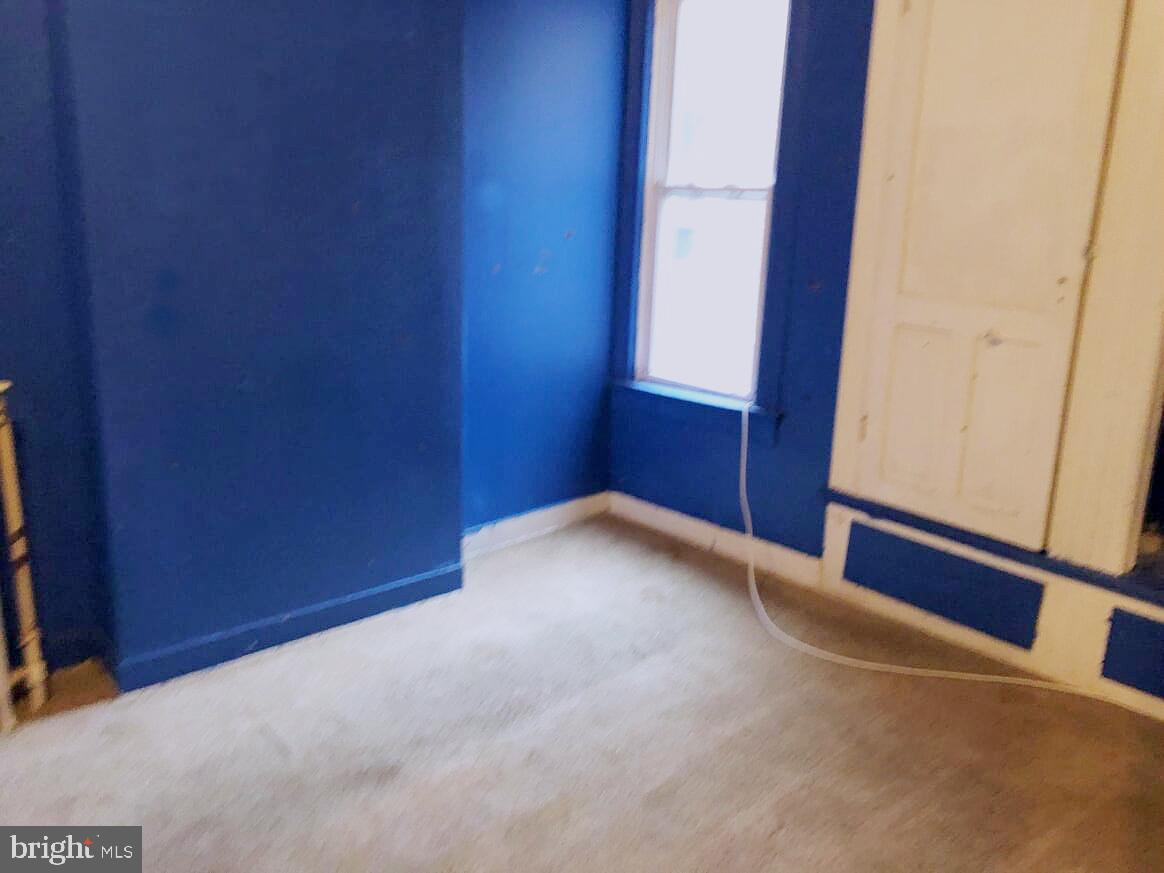 SANDTOWN-WINCHESTER - Residential