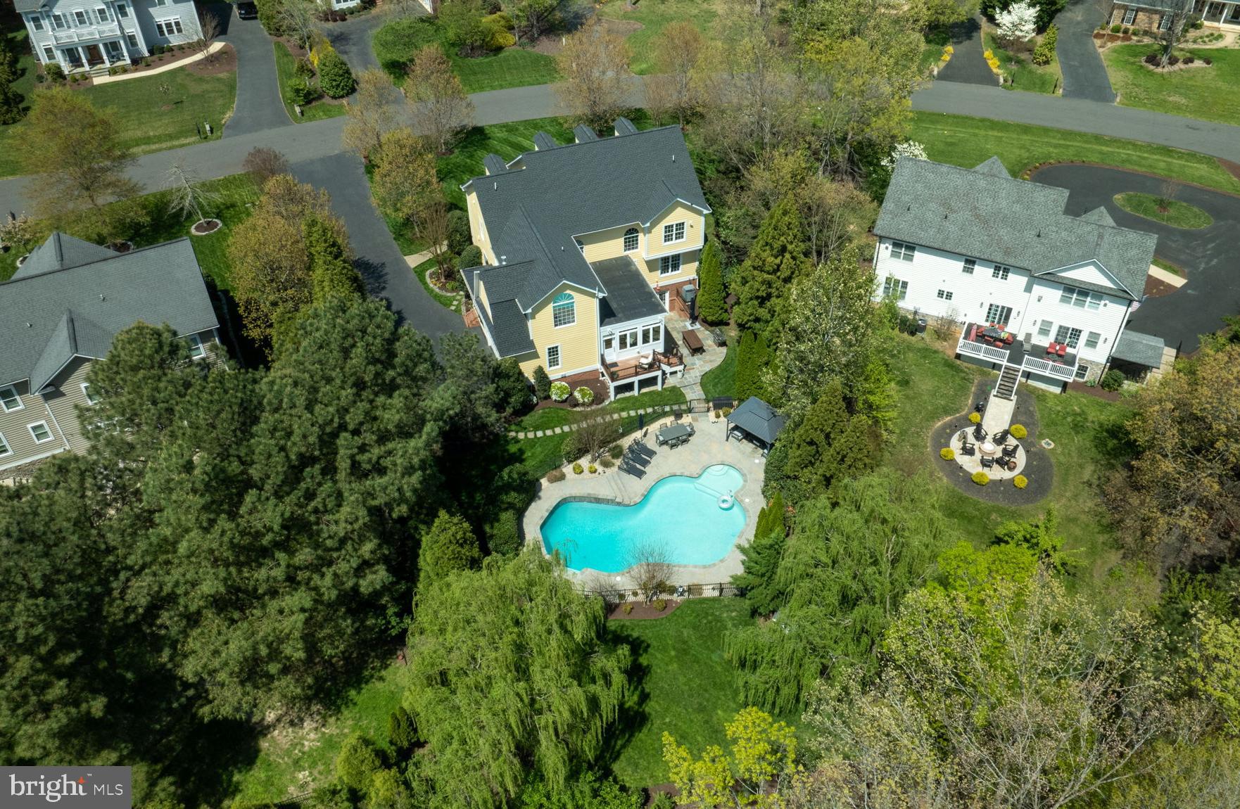 FAWN LAKE - Residential