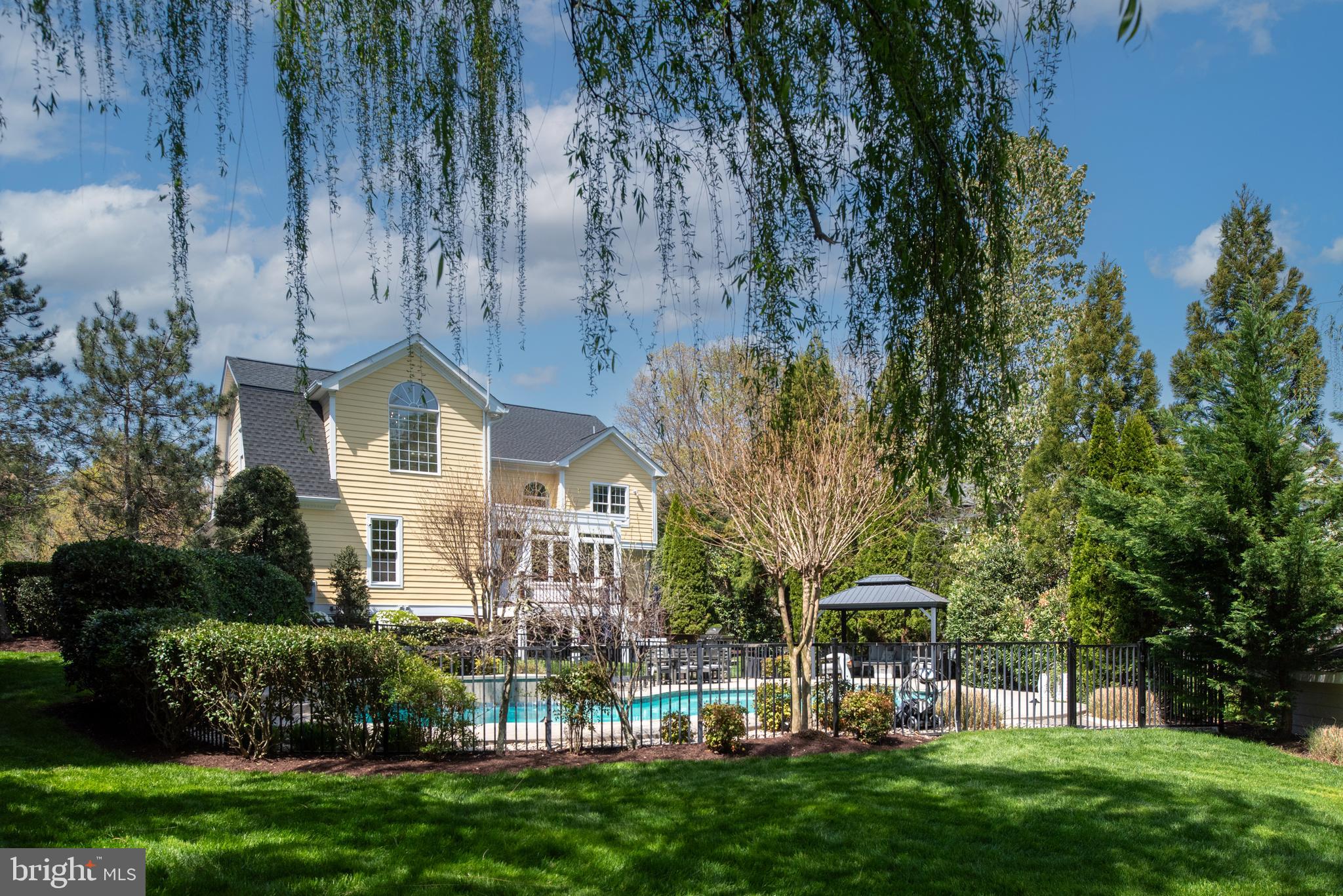 FAWN LAKE - Residential