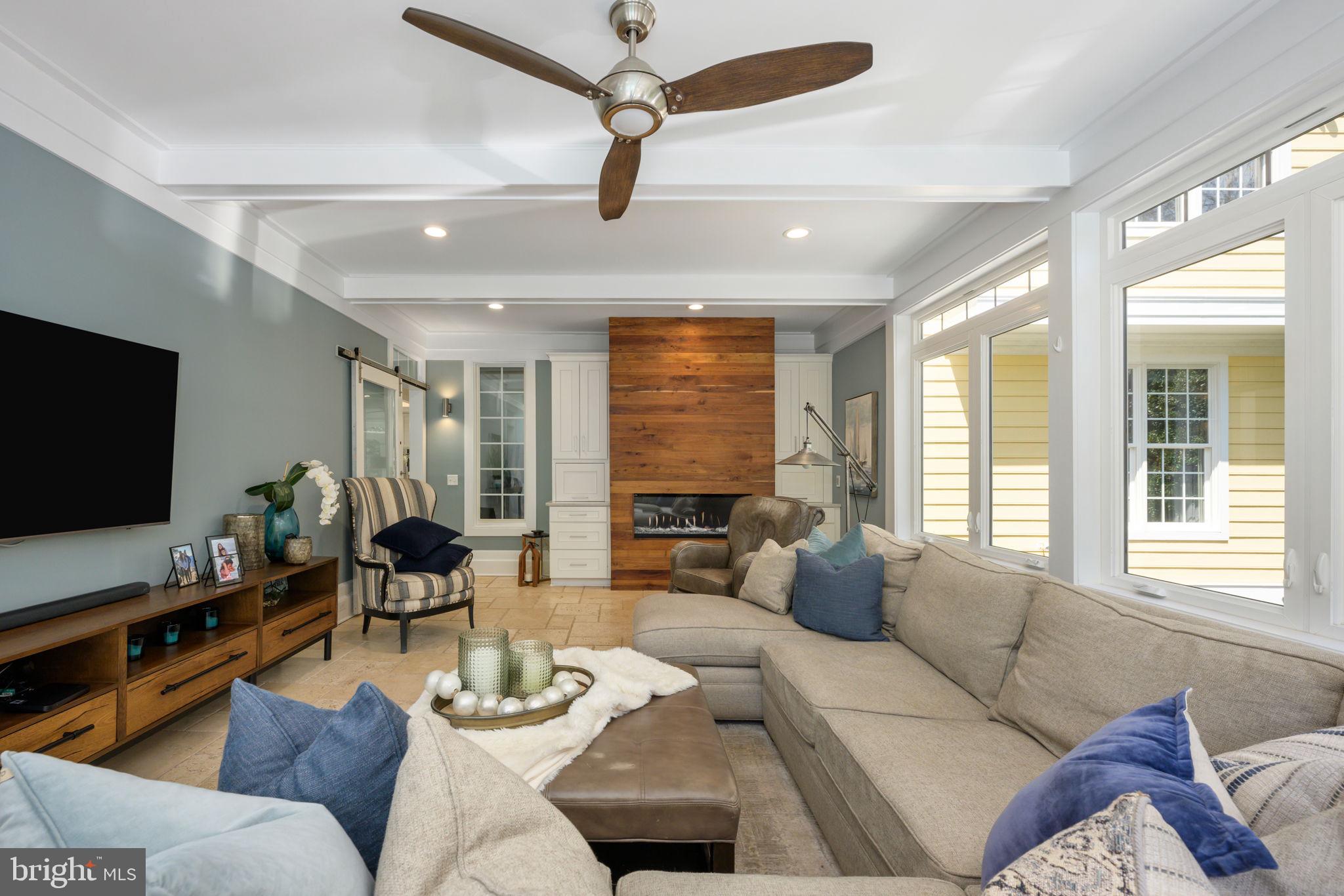 FAWN LAKE - Residential