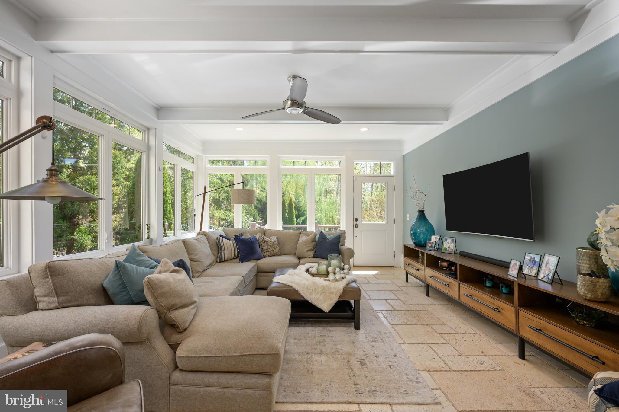 FAWN LAKE - Residential