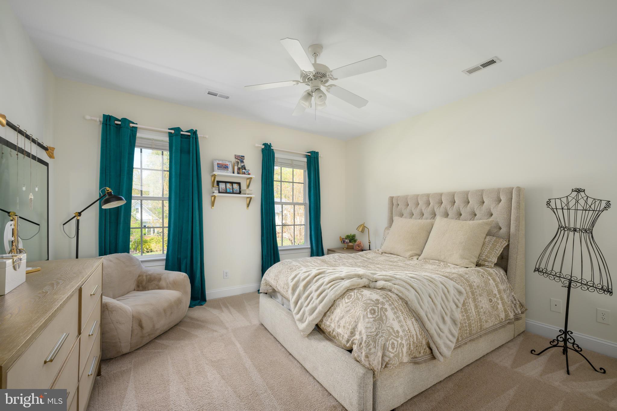 FAWN LAKE - Residential