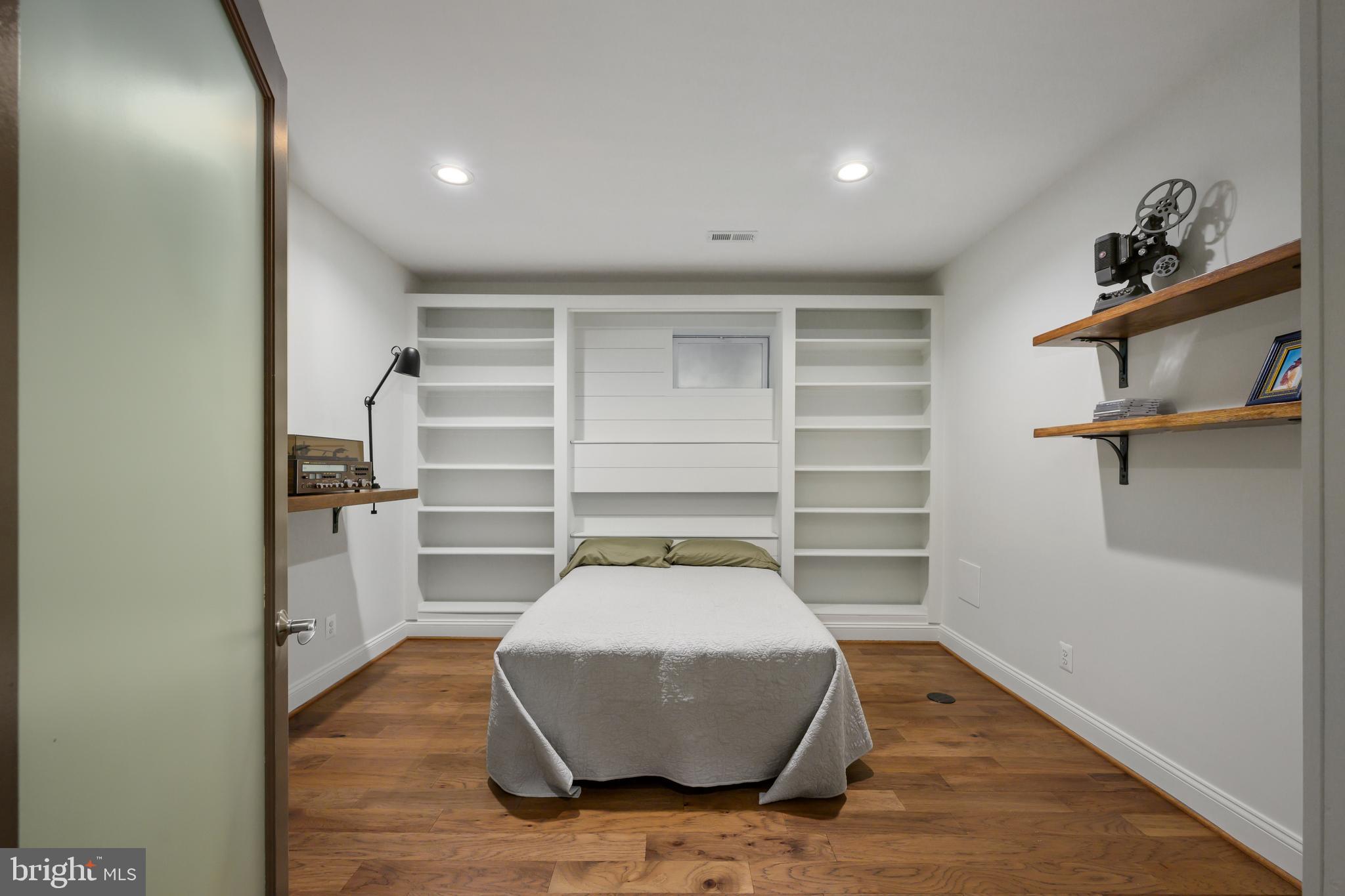 FAWN LAKE - Residential