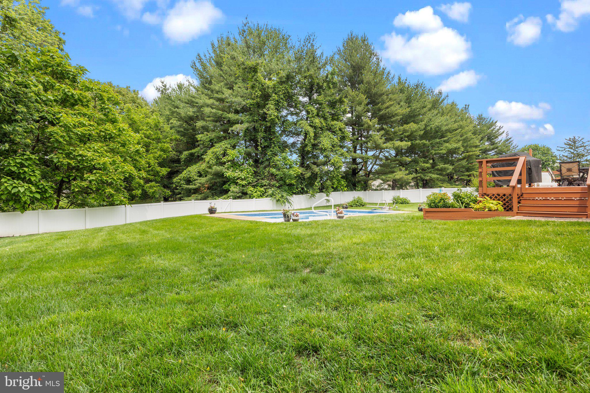 DEERFIELD NORTH - Residential
