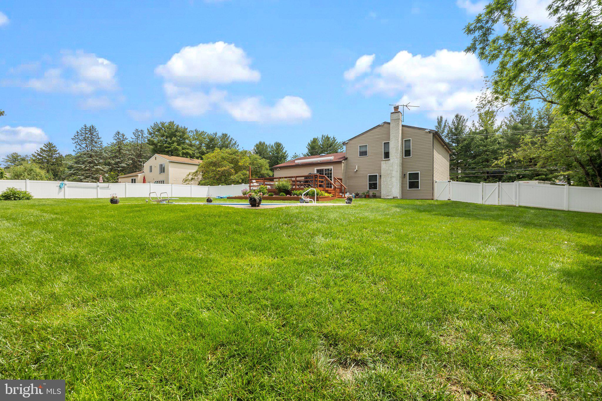 DEERFIELD NORTH - Residential