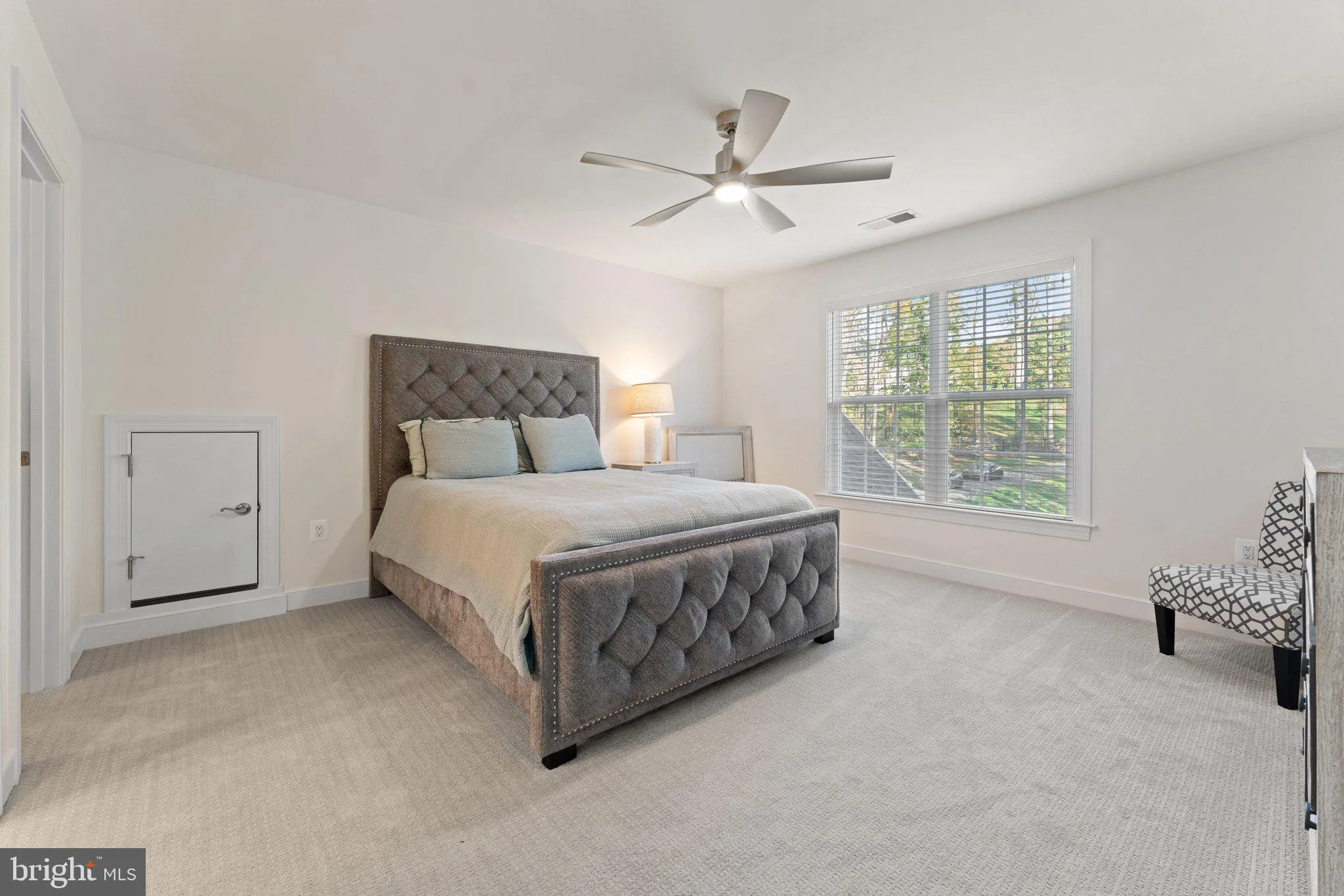 Fredericksburg, Virginia 22406, United States, 5 Bedrooms Bedrooms, ,5 BathroomsBathrooms,Residential,Pending,37029