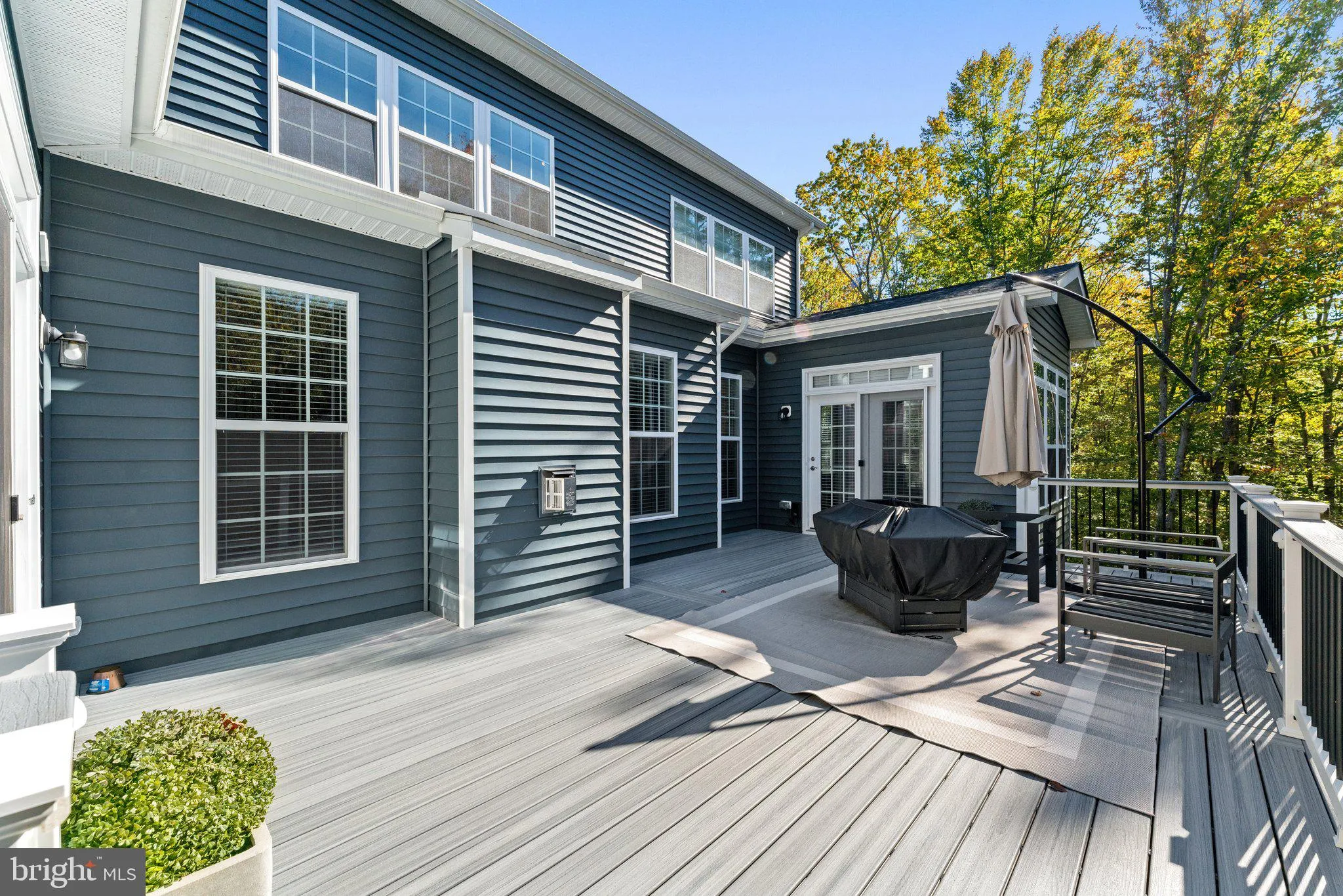 Fredericksburg, Virginia 22406, United States, 5 Bedrooms Bedrooms, ,5 BathroomsBathrooms,Residential,Pending,37029