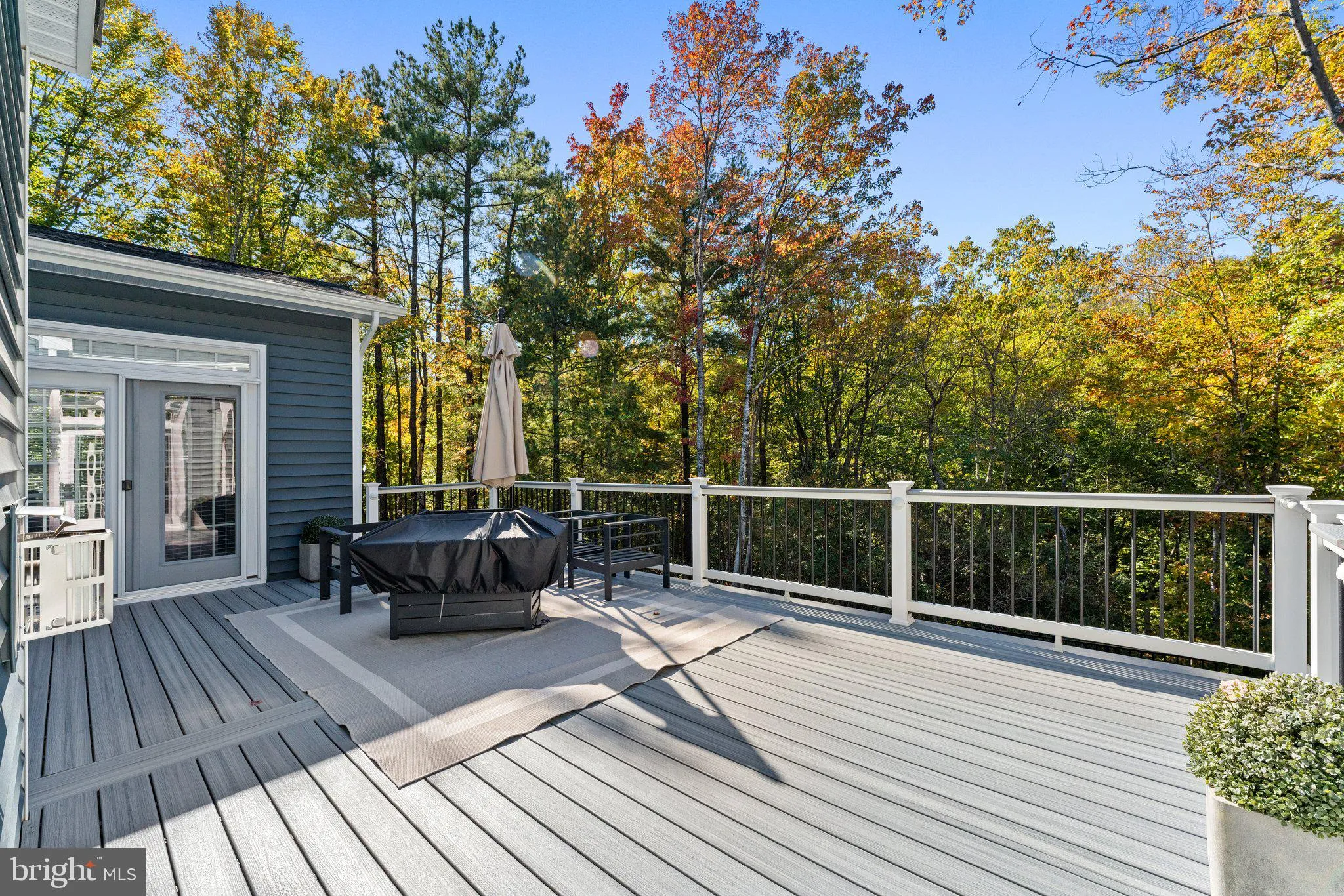 Fredericksburg, Virginia 22406, United States, 5 Bedrooms Bedrooms, ,5 BathroomsBathrooms,Residential,Pending,37029